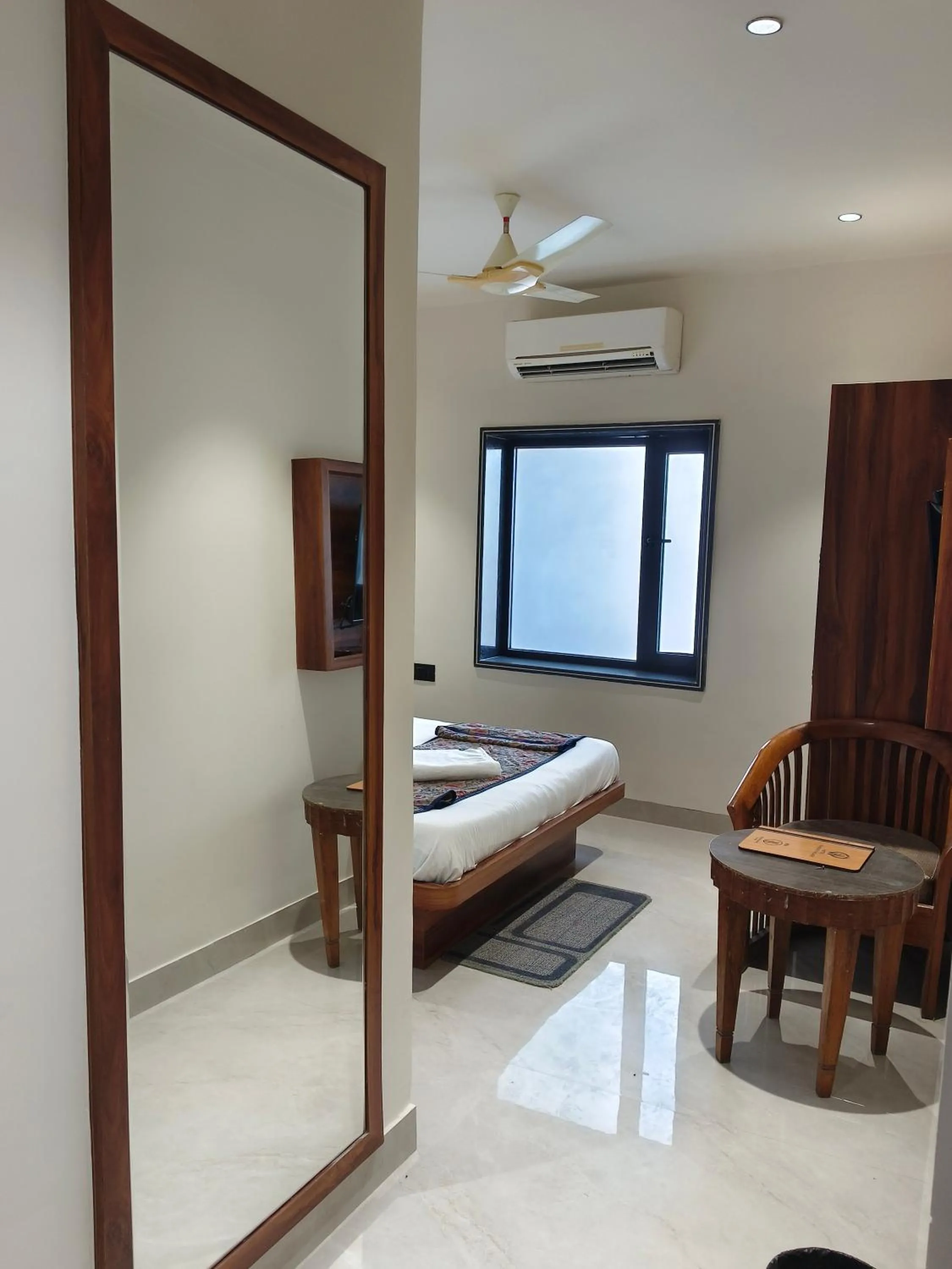 Bedroom, Bed in Hotel Ganpati Palace