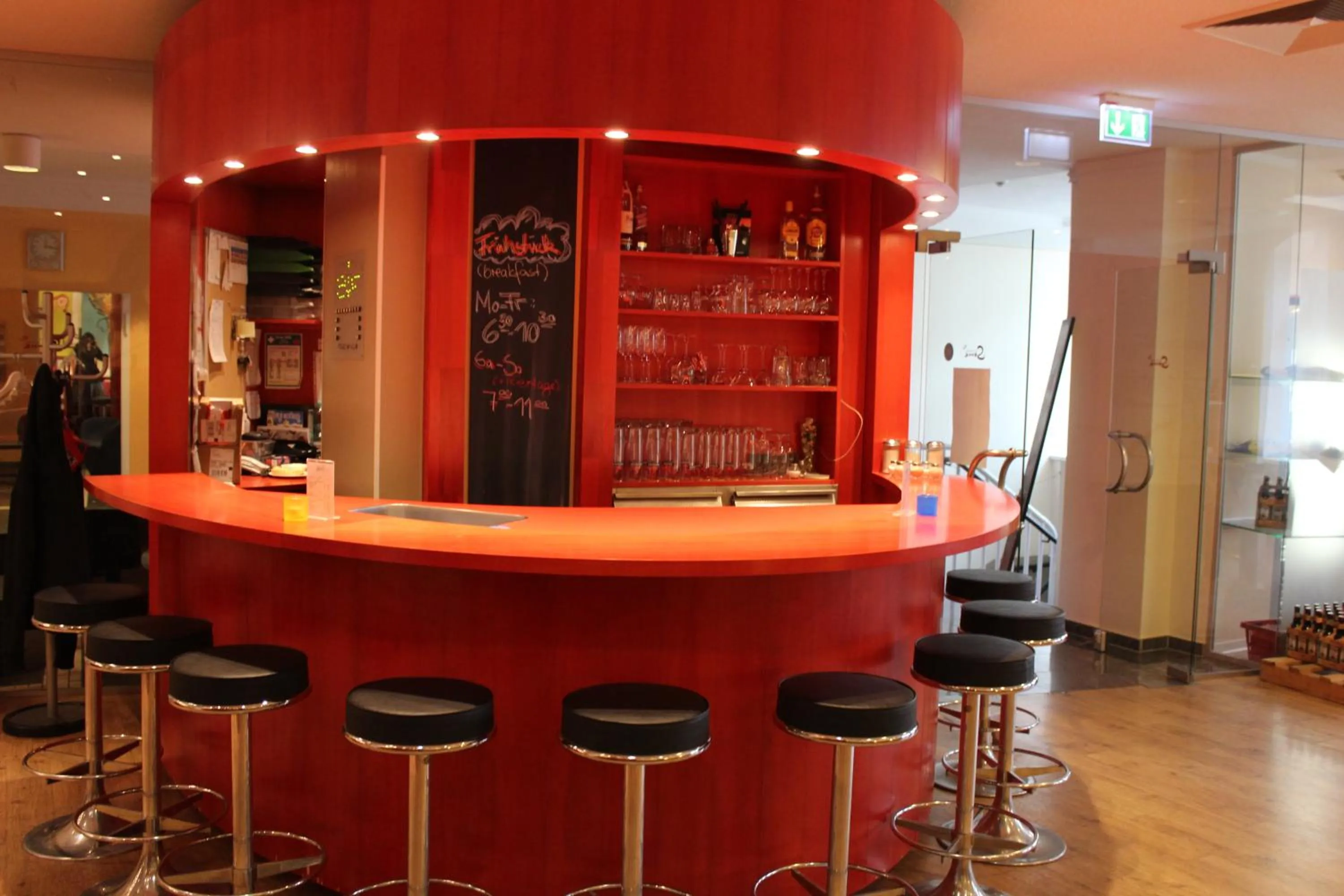 Drinks, Lounge/Bar in Vienna House Easy by Wyndham Rostock