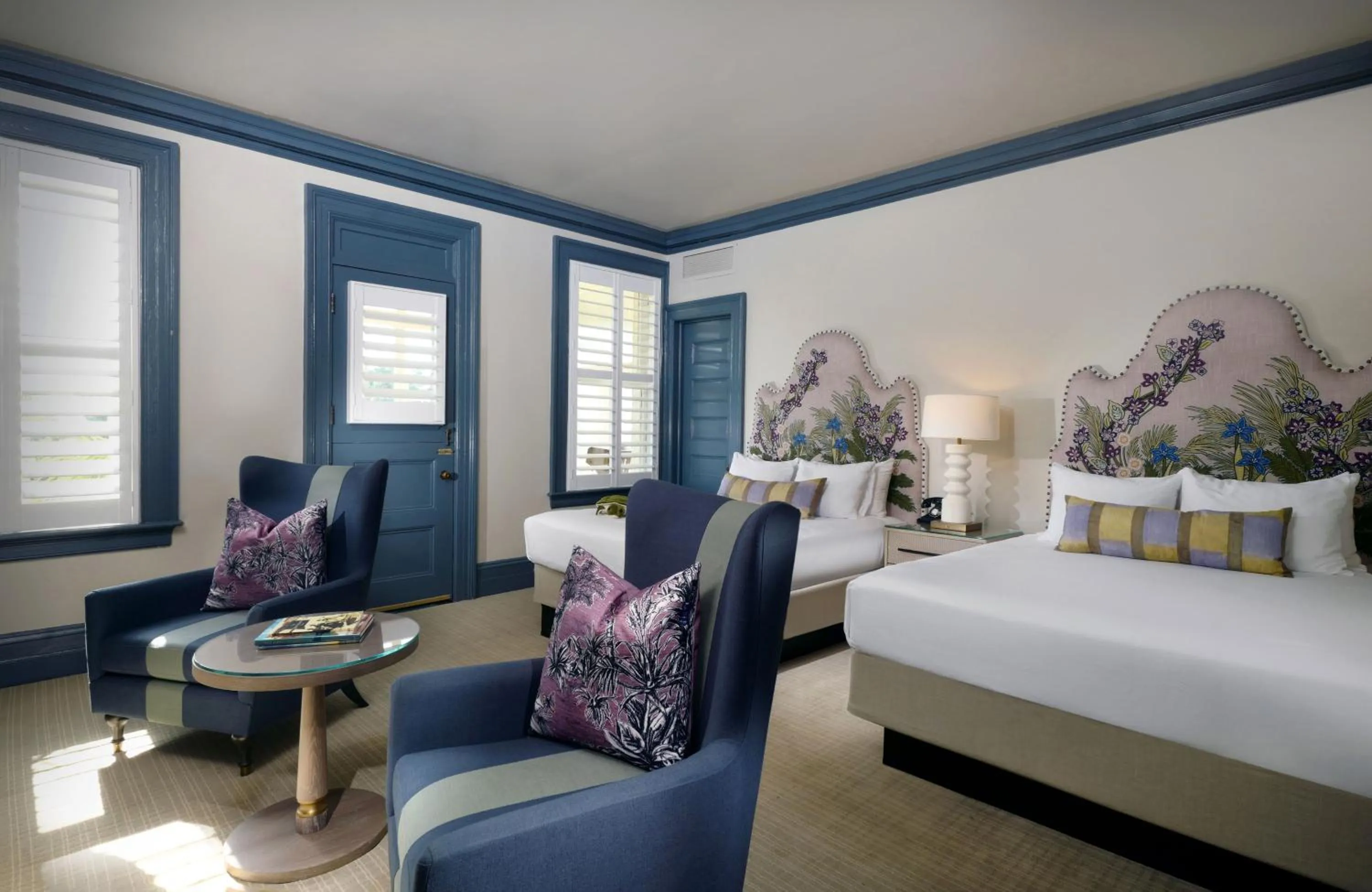 Photo of the whole room, Bed in Jekyll Island Club Resort