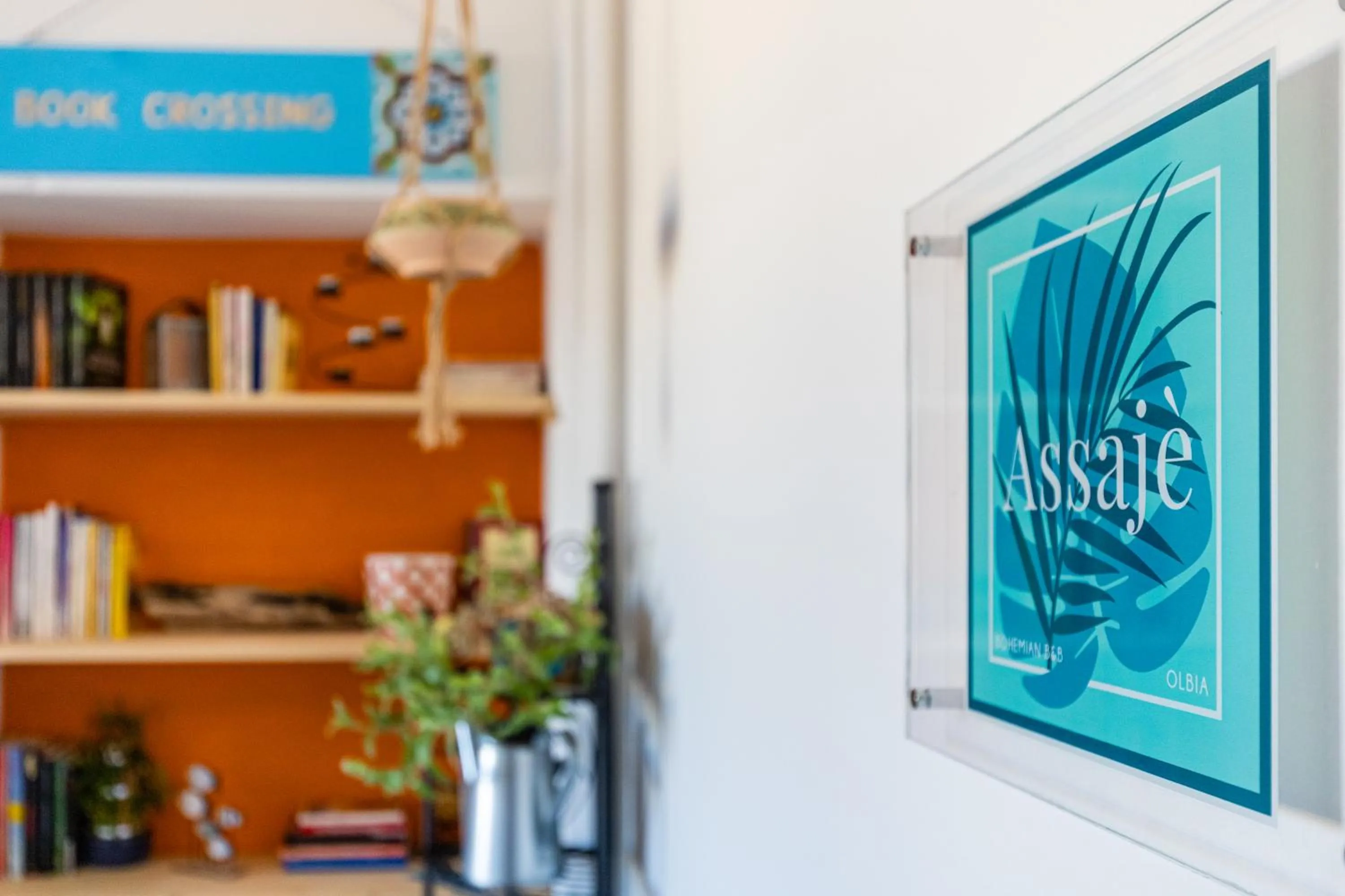 Facade/entrance in Assajè Guestroom