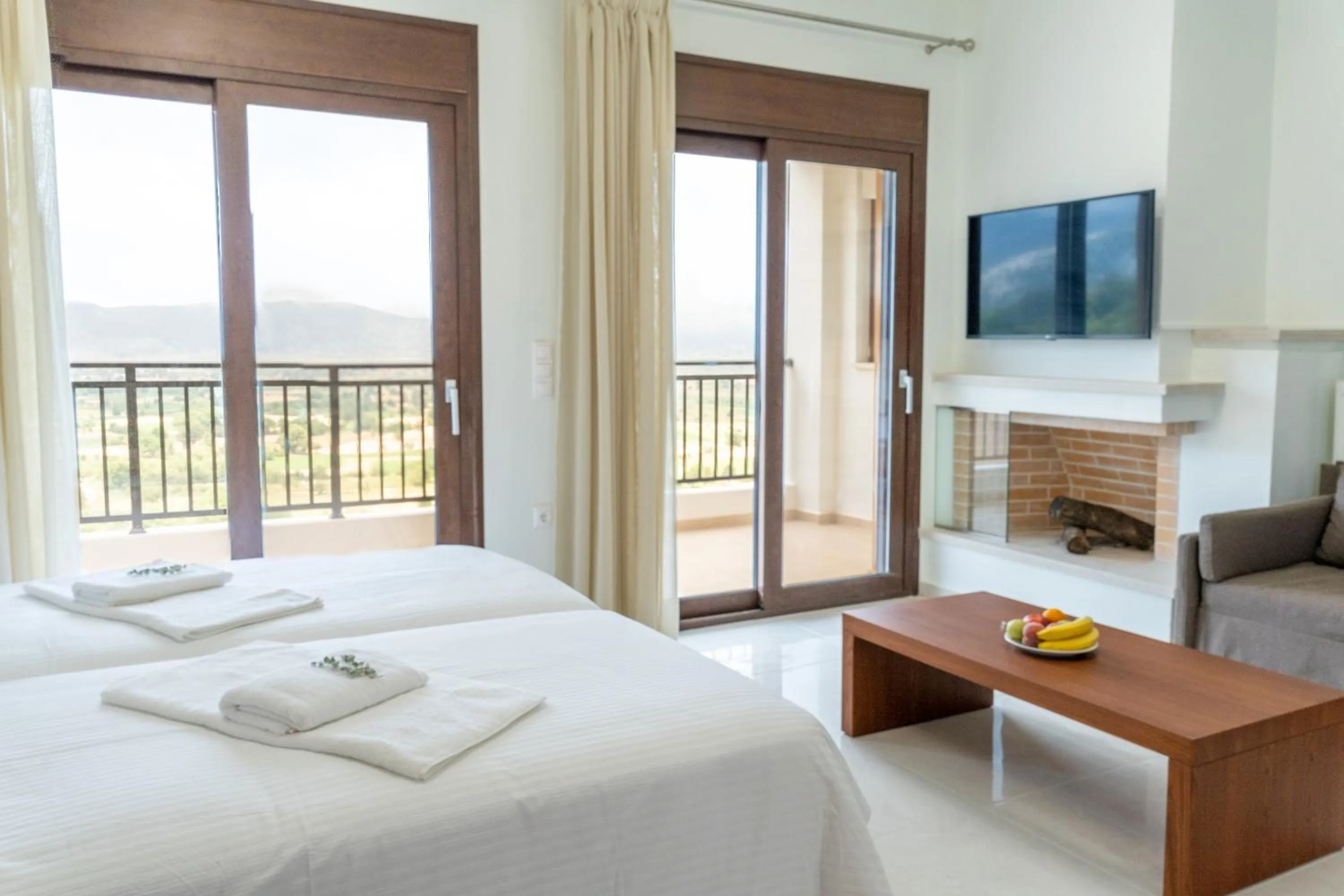 Photo of the whole room, Bed in Dictamus Homes