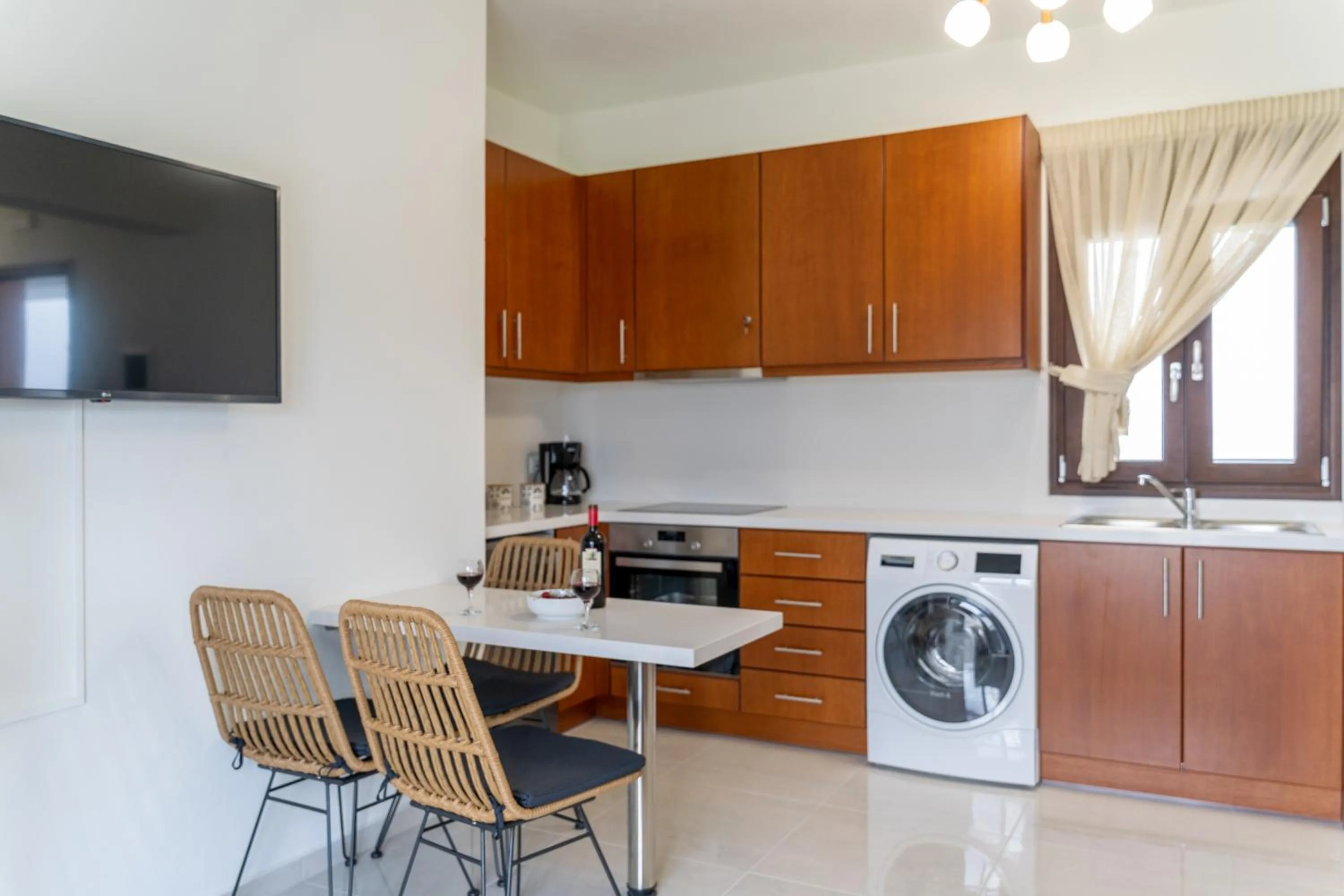Kitchen or kitchenette in Dictamus Homes