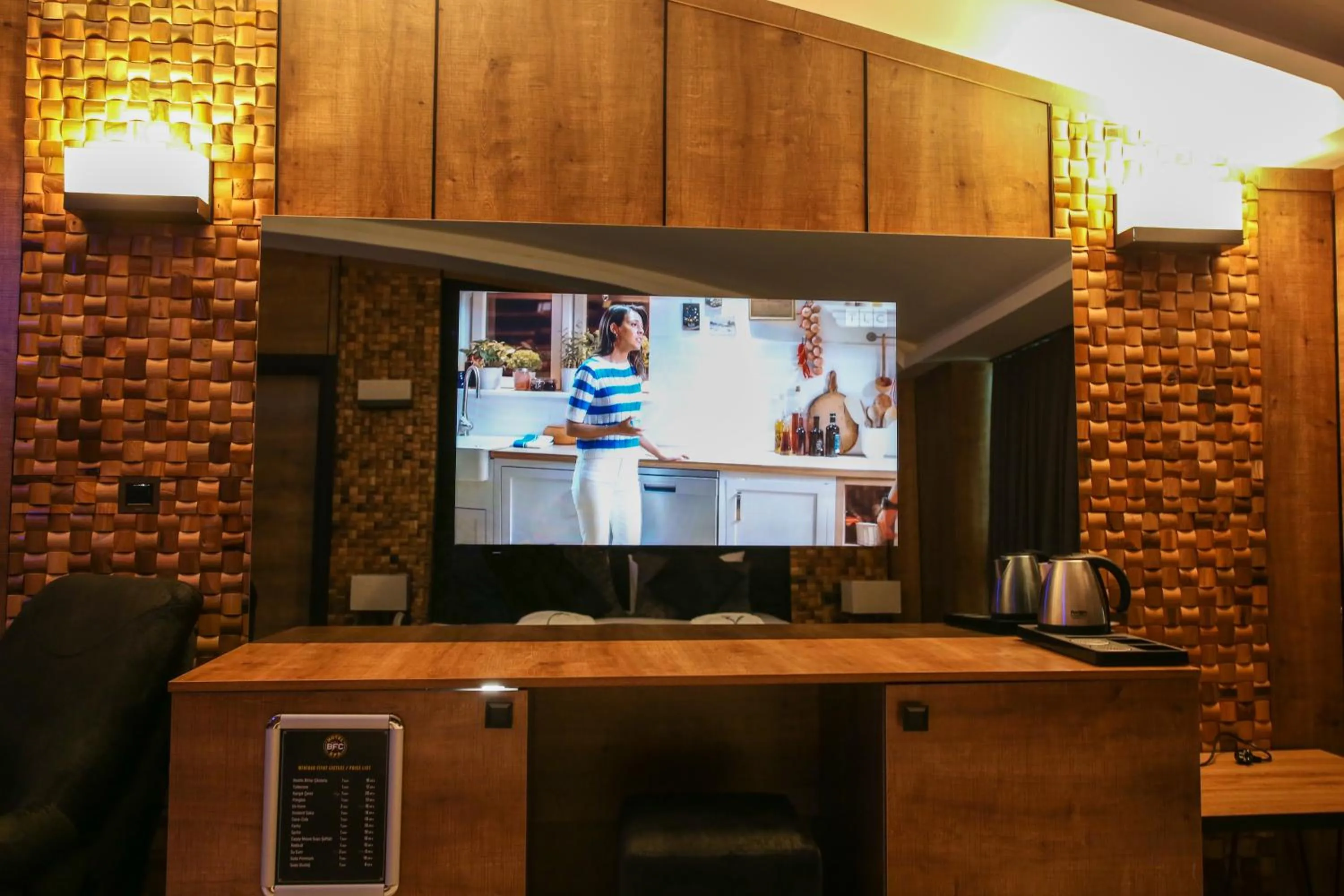 TV and multimedia in Hotel BFC Spa & Sport