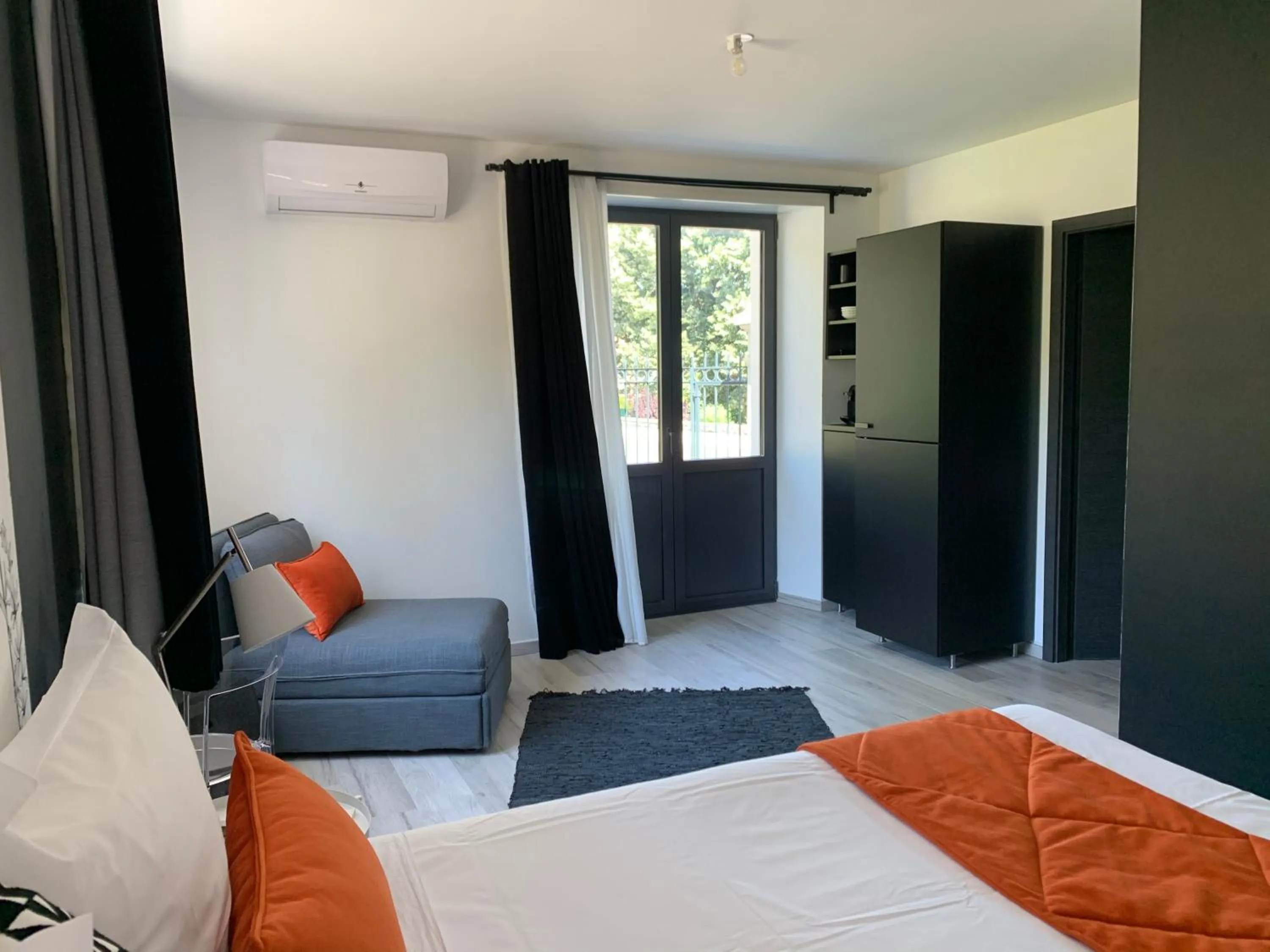 Bed in La Petite Maison 1933