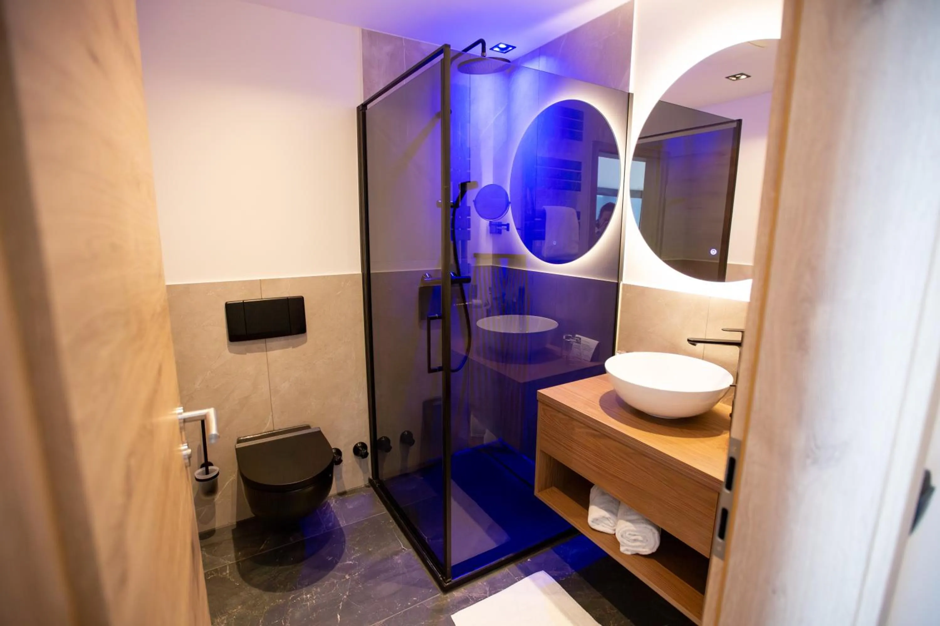 Shower in Stadthotel Lichtenfels