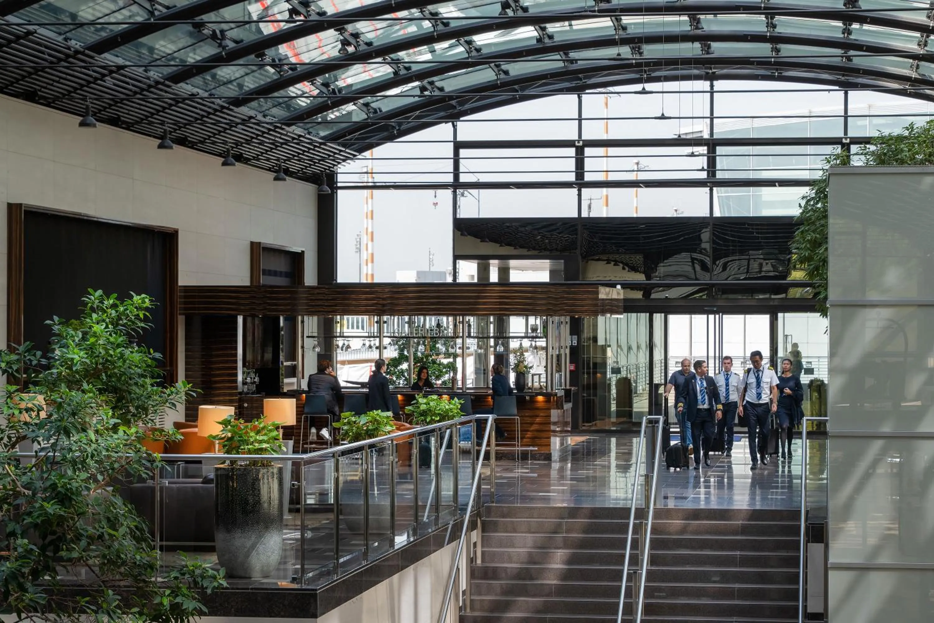 Lobby or reception in Maritim Hotel Düsseldorf