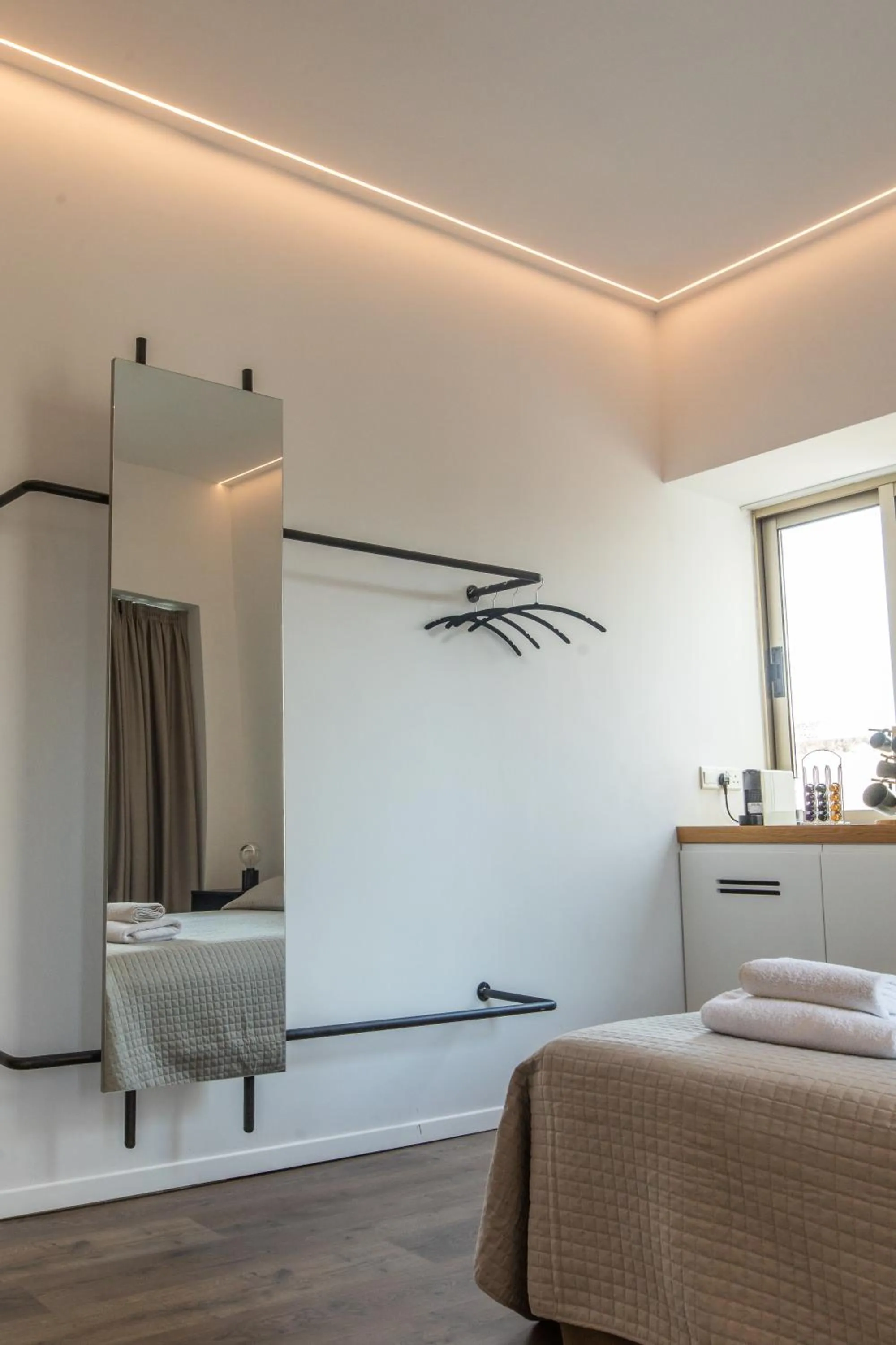 Coffee/tea facilities, Bed in Rooms - Unique staying in Paphos Centre