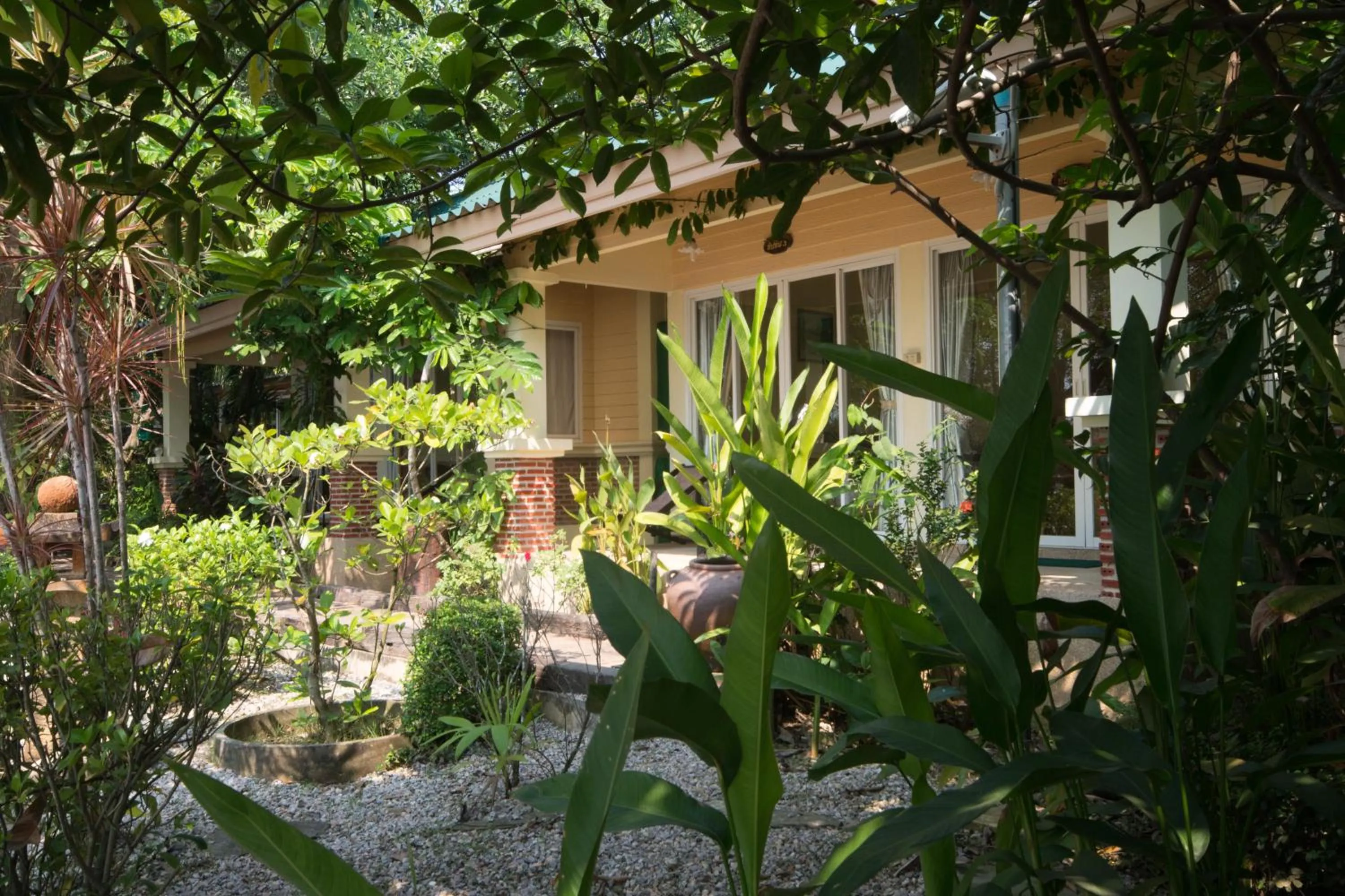 River view in Baantip Suantong