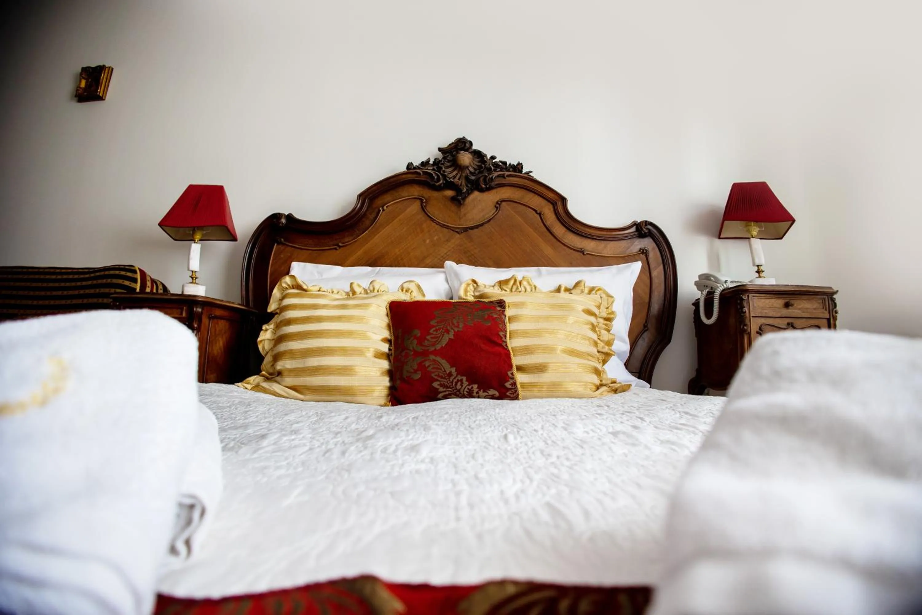 Bed in Hotel Napoleon