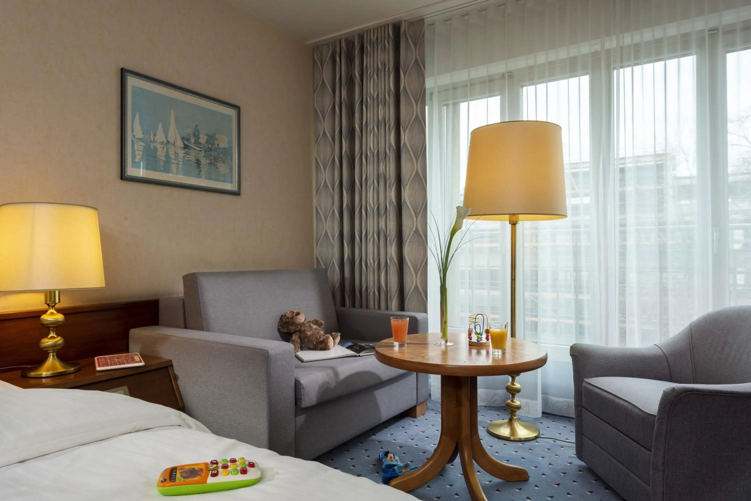 Bedroom in Maritim Hotel Köln