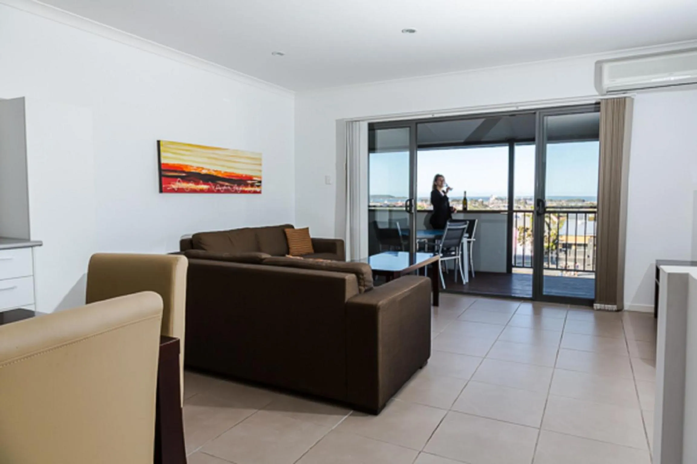Living room in Gladstone Heights Executive Apartments