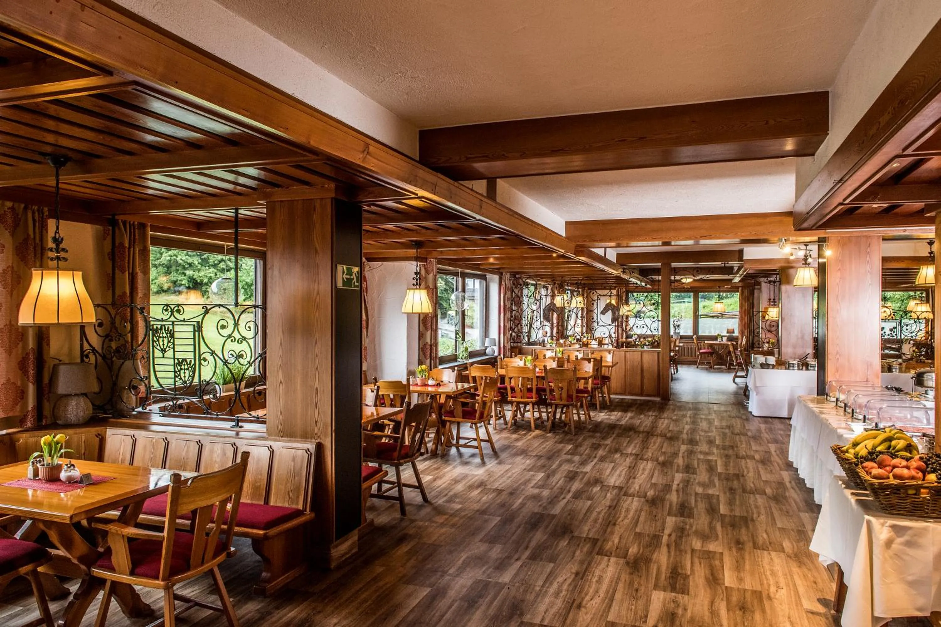 Restaurant/places to eat in Sauerland Alpin Hotel