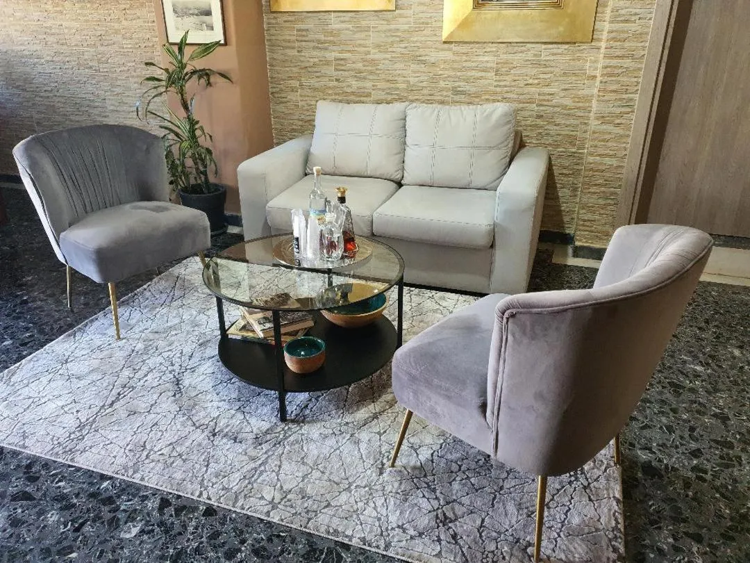 Seating area in Idillion