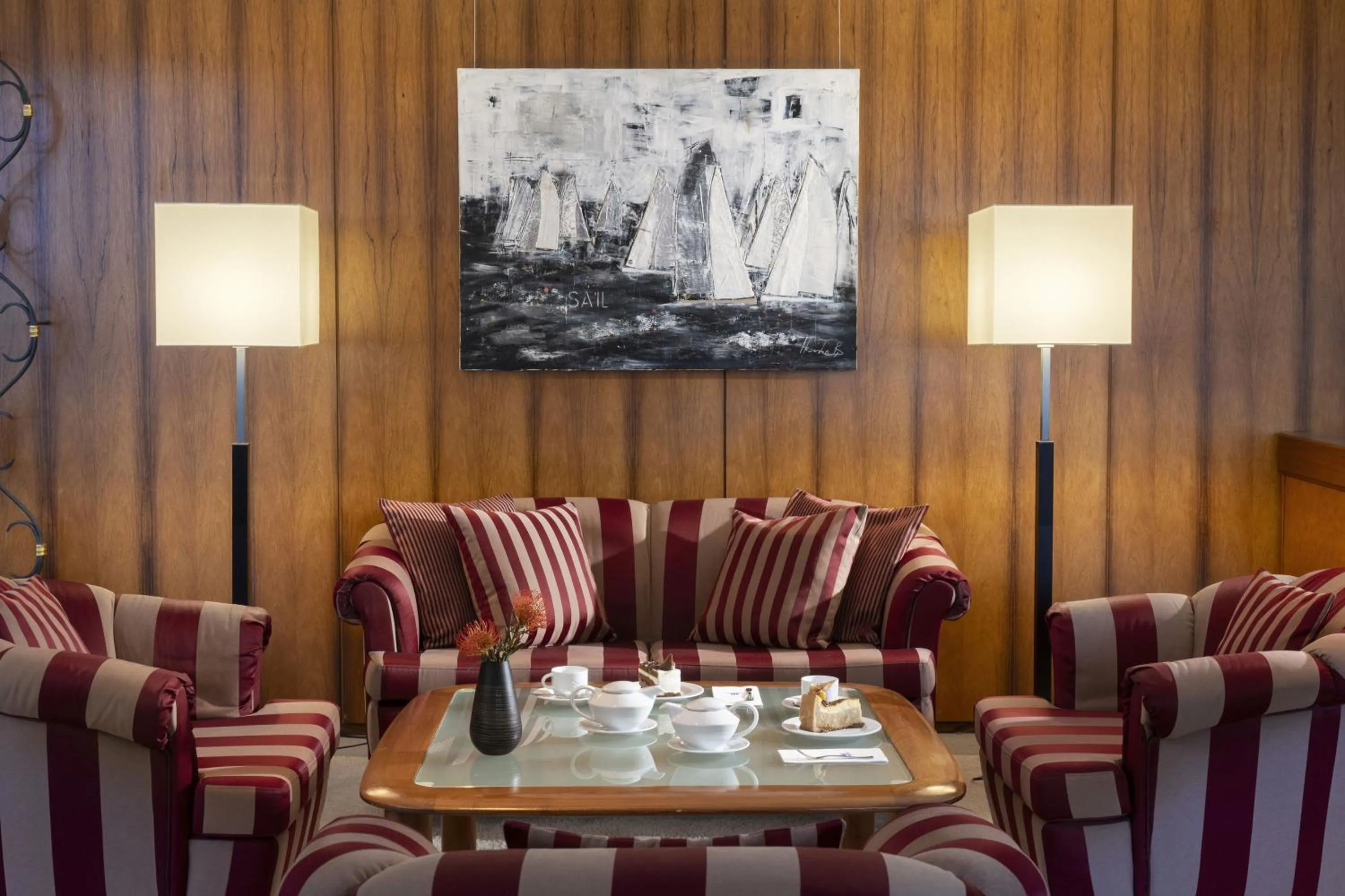 Lounge or bar in Maritim Seehotel Timmendorfer Strand