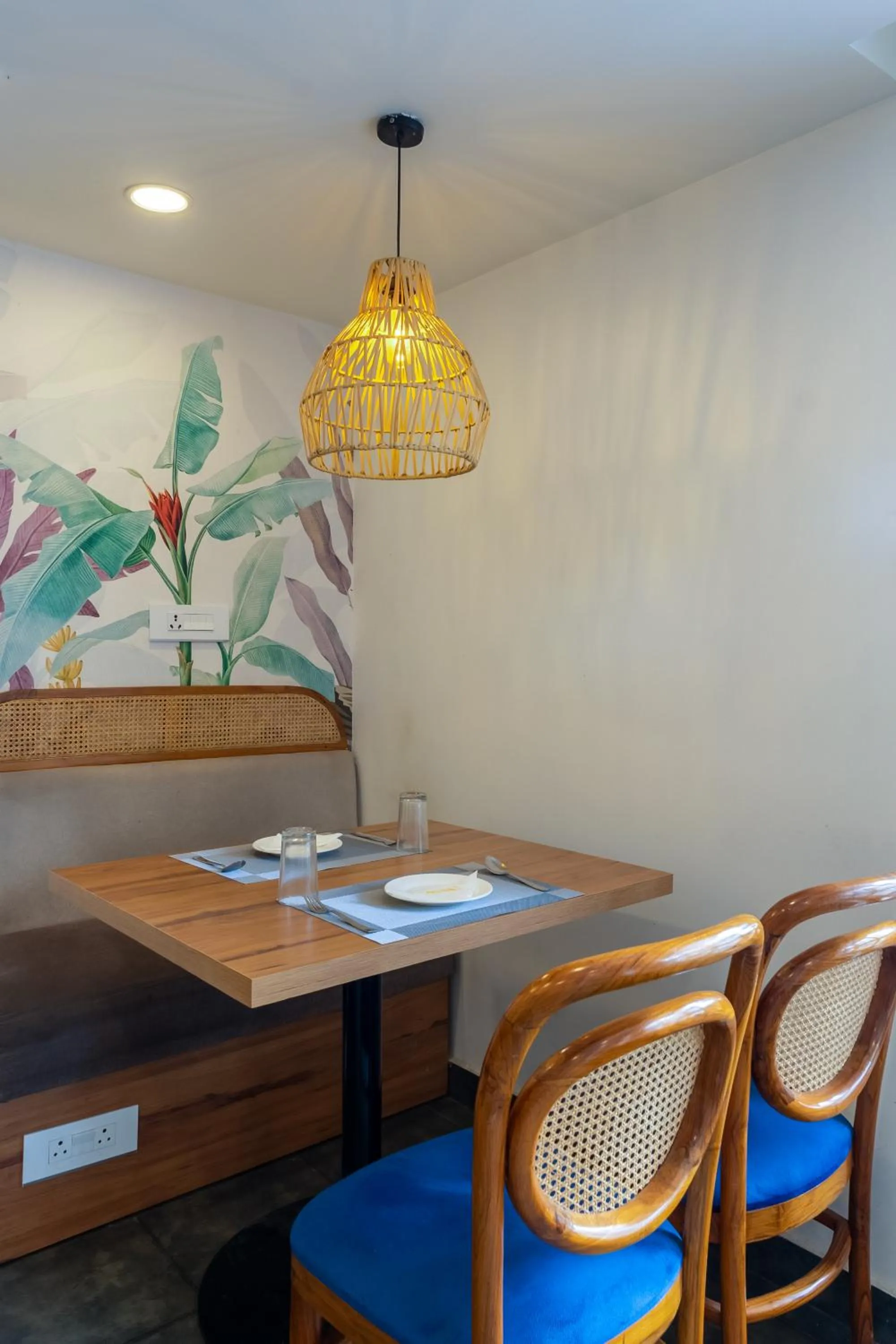 Seating area in PK Boutique Hotel Noida Expressway