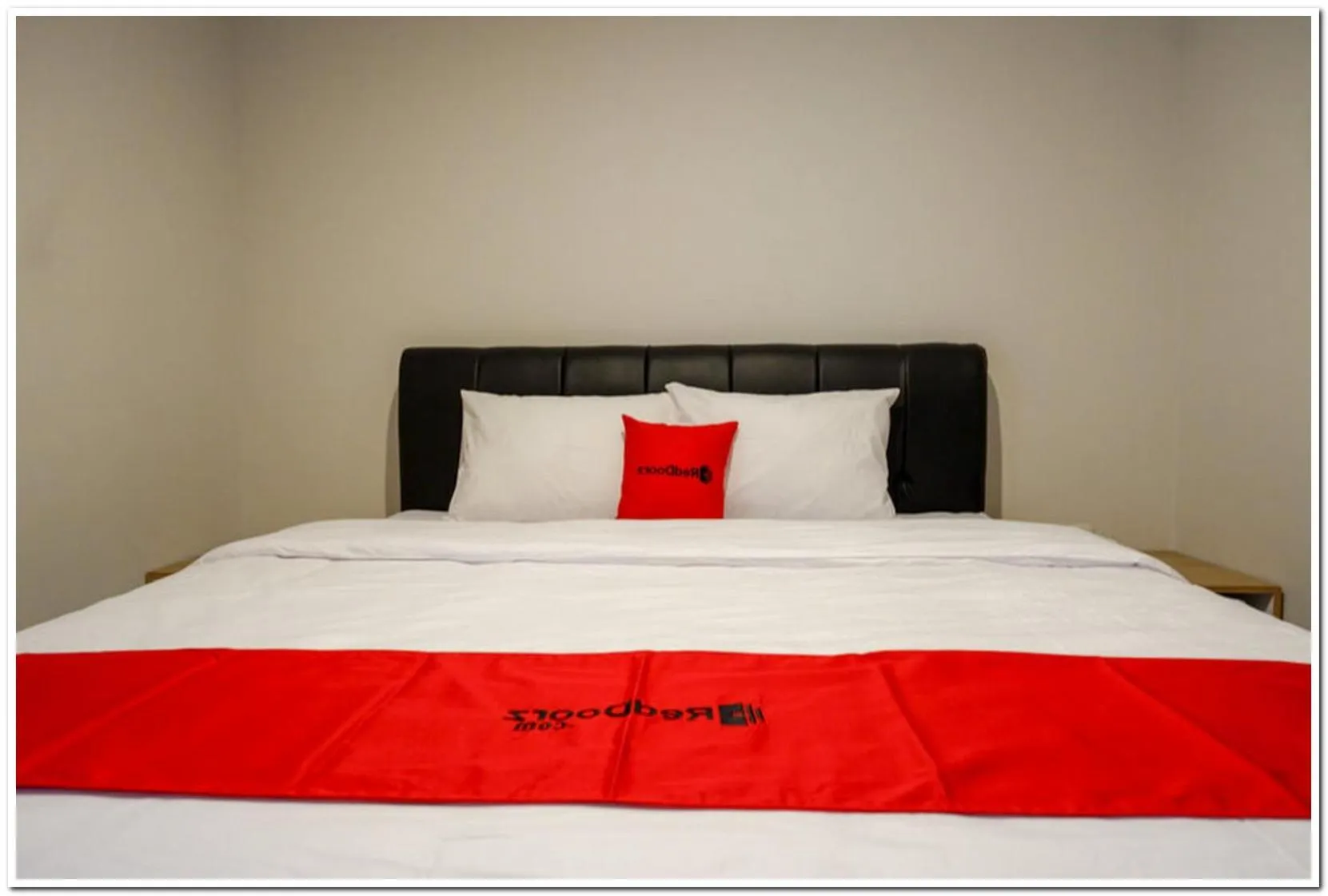 Bedroom, Bed in RedDoorz near Sleman City Hall 2