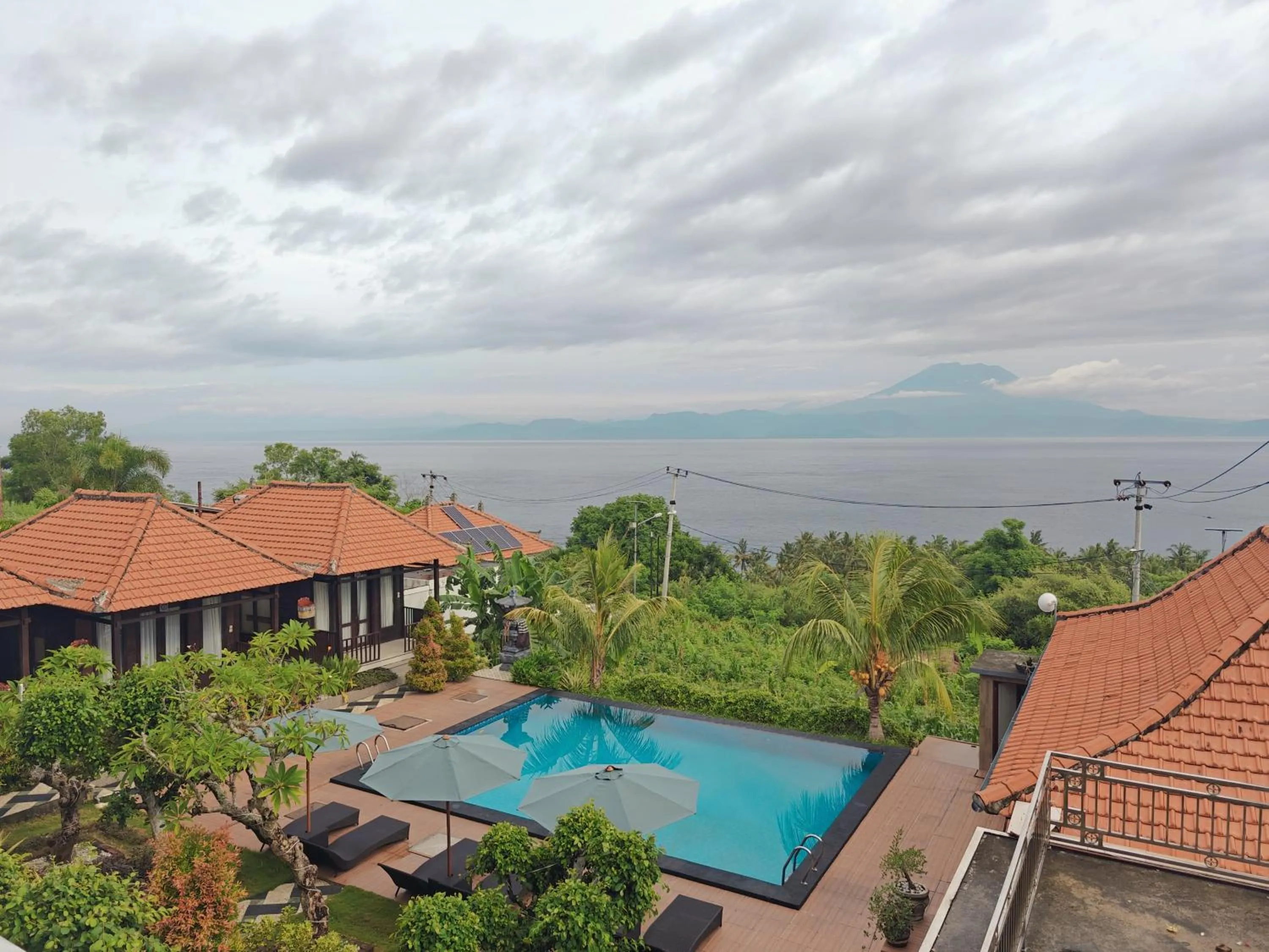 Day in Nusa Sedayu Hotel By Ocean View