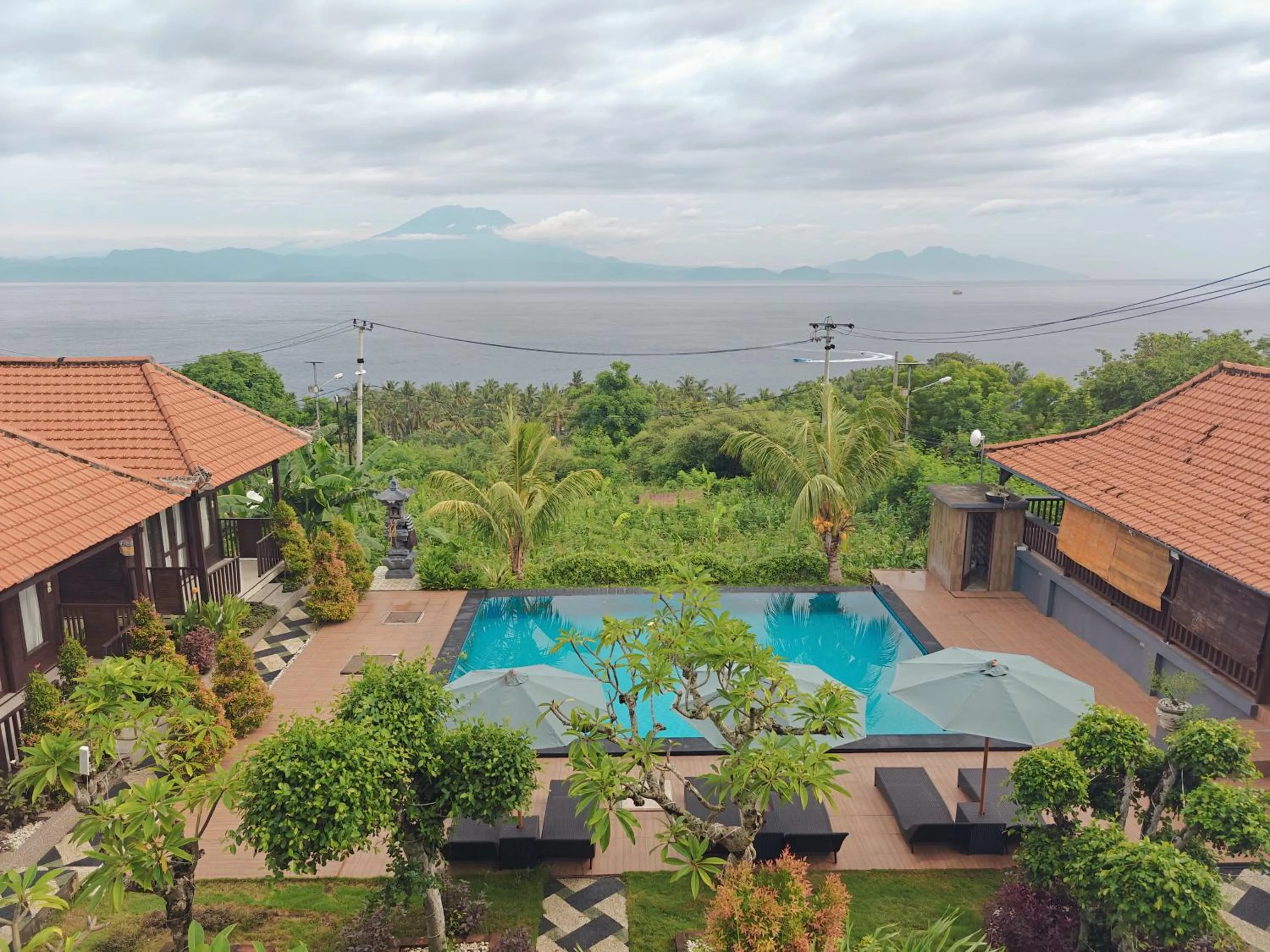 Property building in Nusa Sedayu Hotel By Ocean View