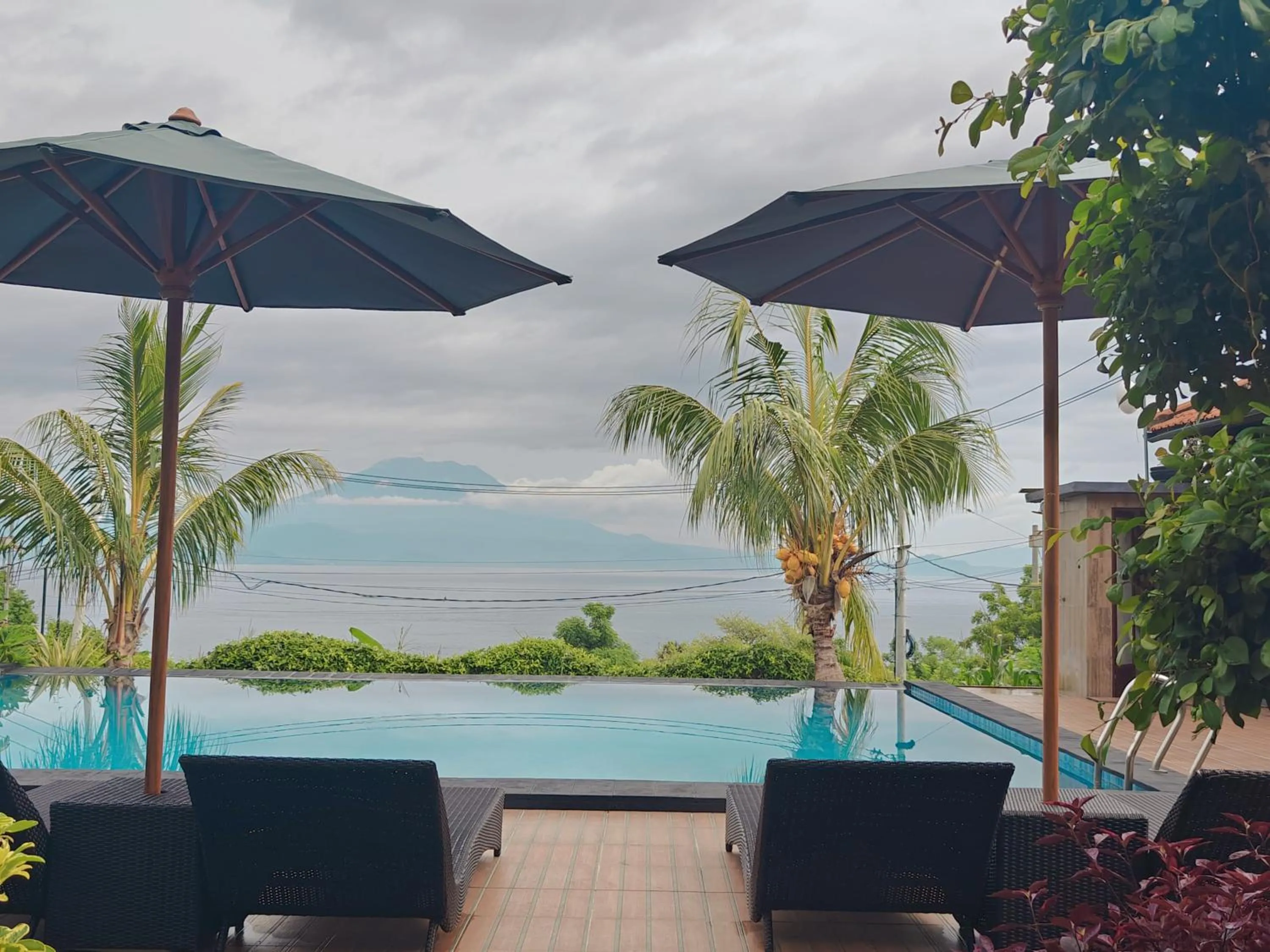 Nearby landmark in Nusa Sedayu Hotel By Ocean View