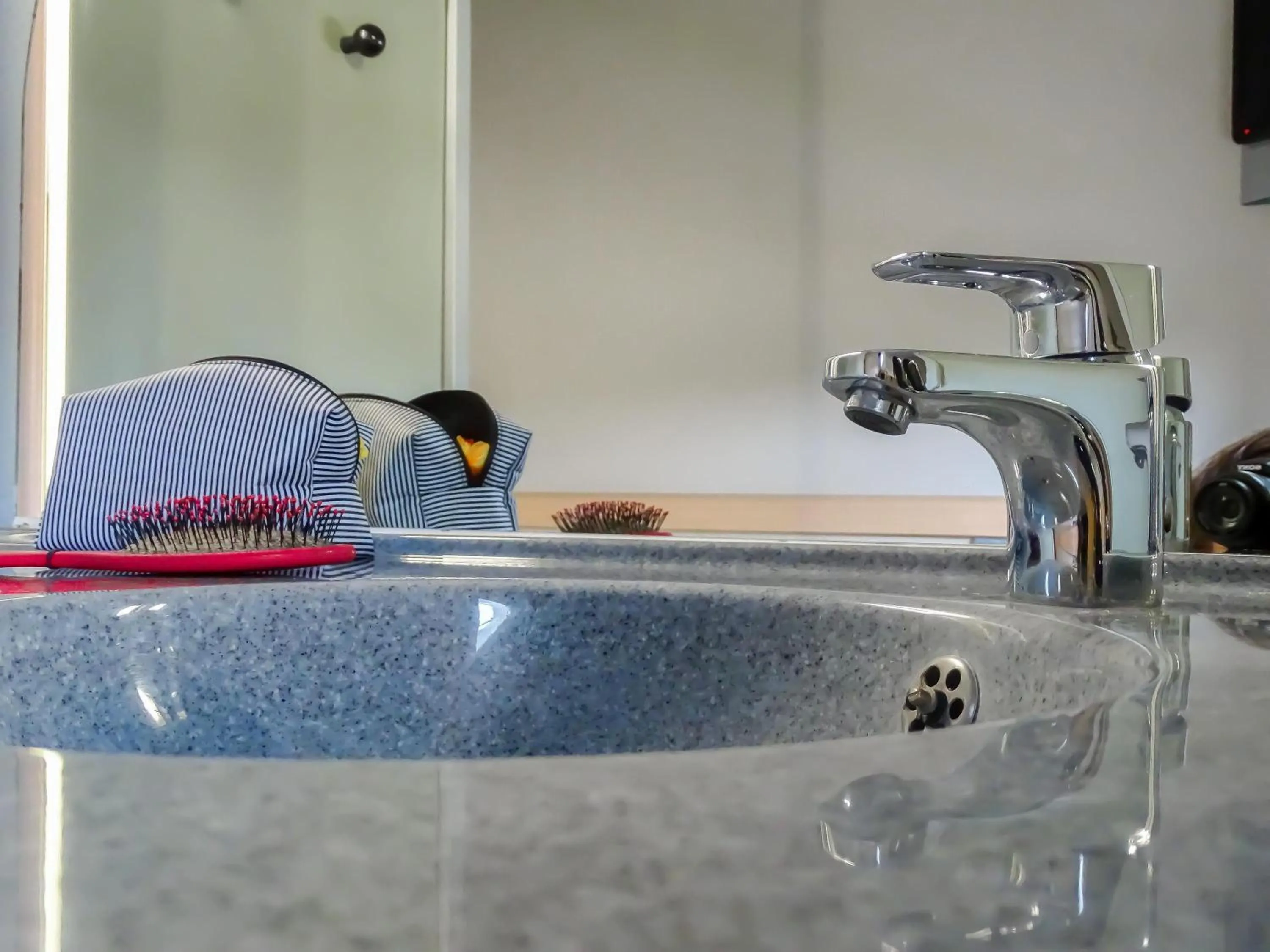 Bedroom in Hotel Ibis Budget Fecamp