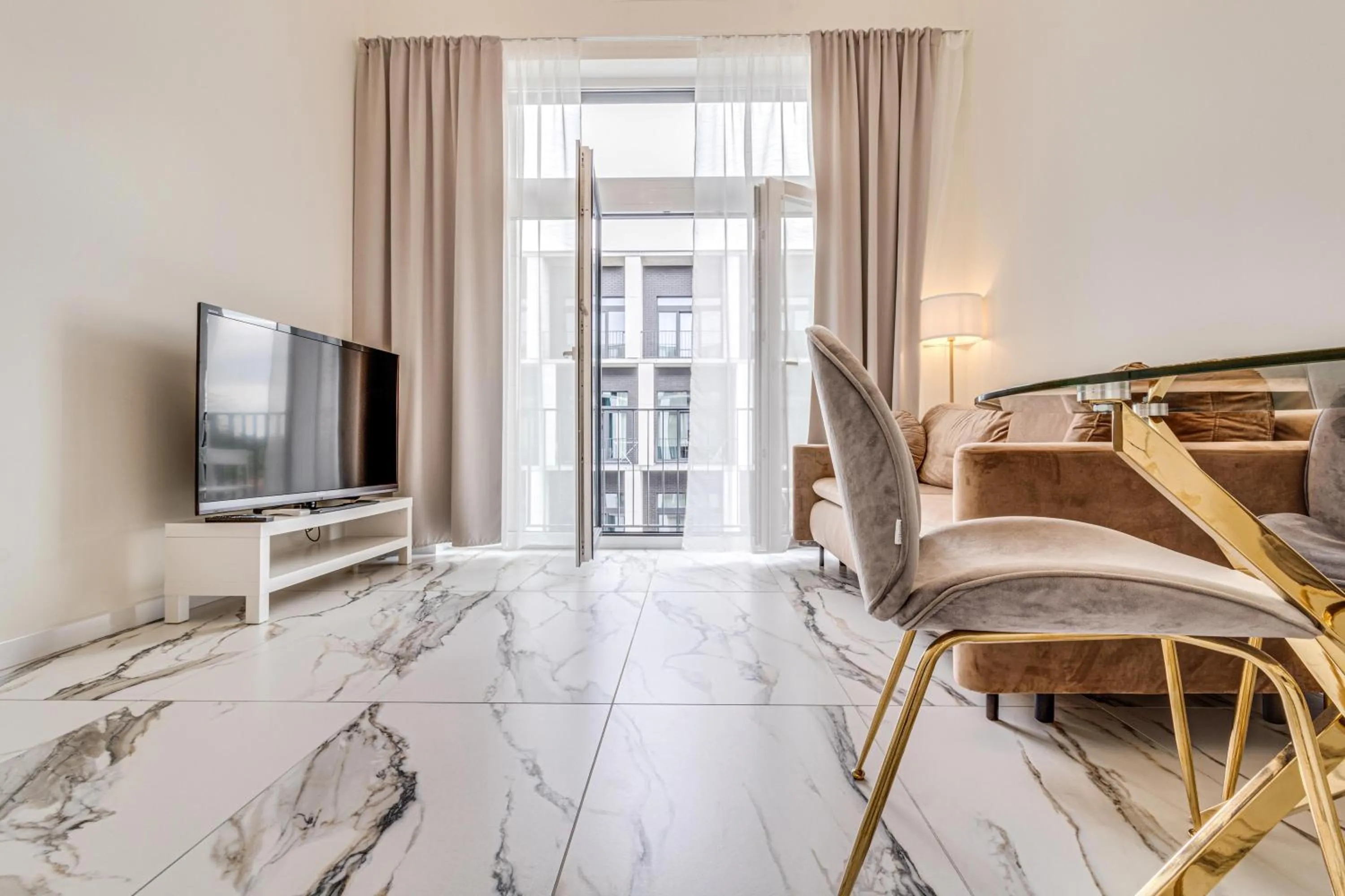 TV and multimedia in RentPlanet - Apartamenty Zarembowicza