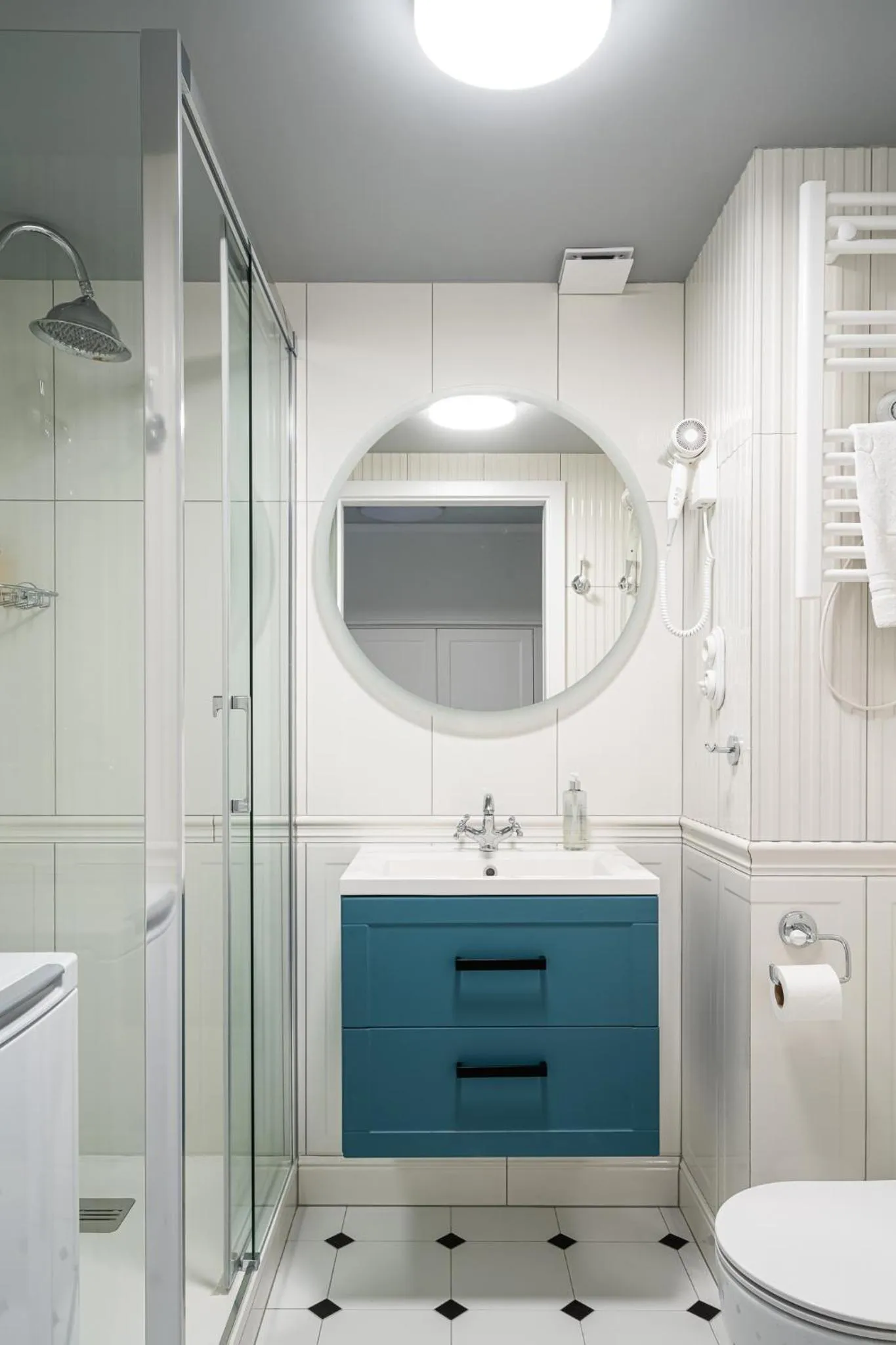 Bathroom in RentPlanet - Apartamenty Zarembowicza