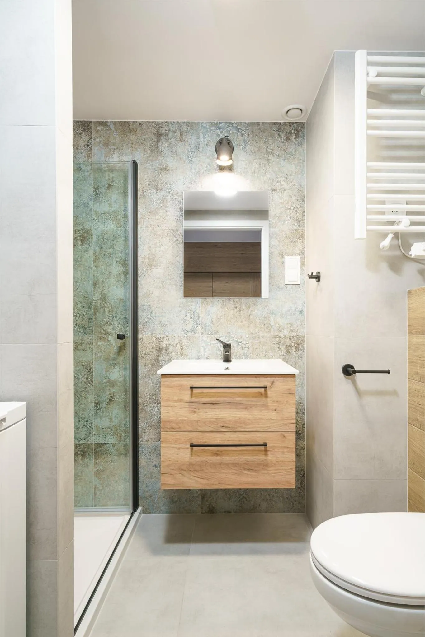 Bathroom in RentPlanet - Apartamenty Zarembowicza