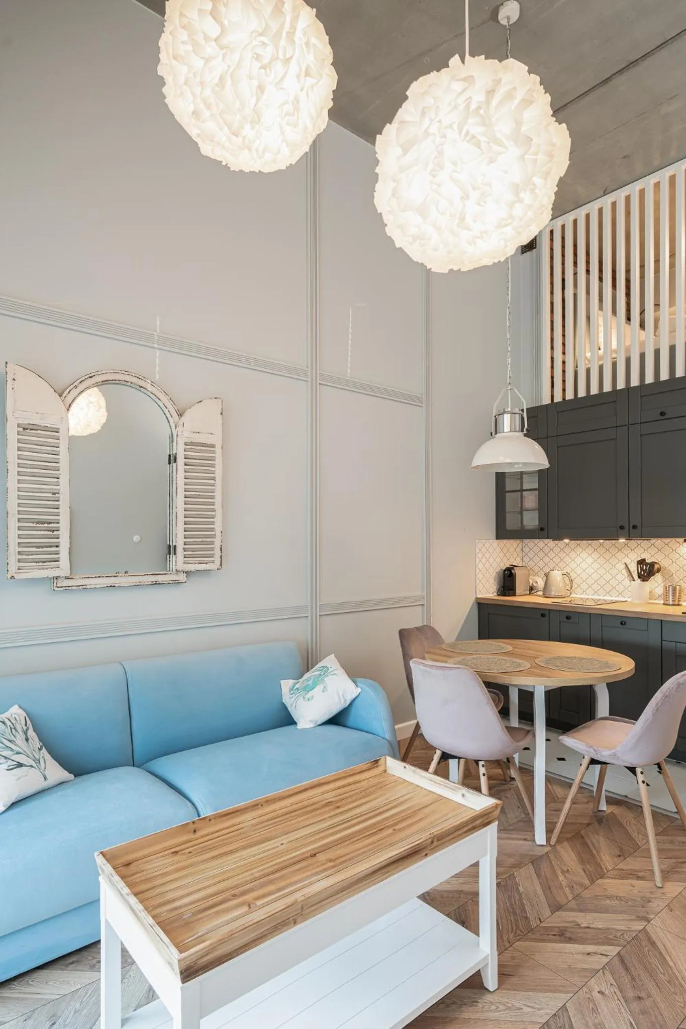 Kitchen or kitchenette in RentPlanet - Apartamenty Zarembowicza