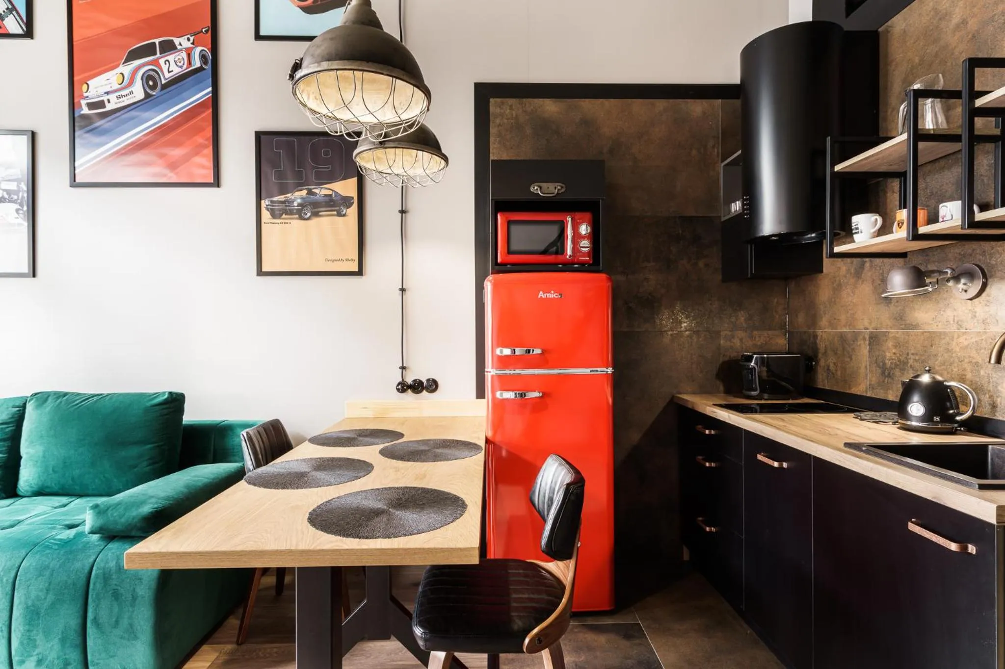 Kitchen or kitchenette in RentPlanet - Apartamenty Zarembowicza