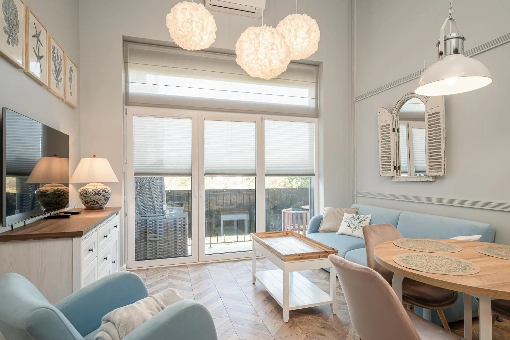 TV and multimedia in RentPlanet - Apartamenty Zarembowicza