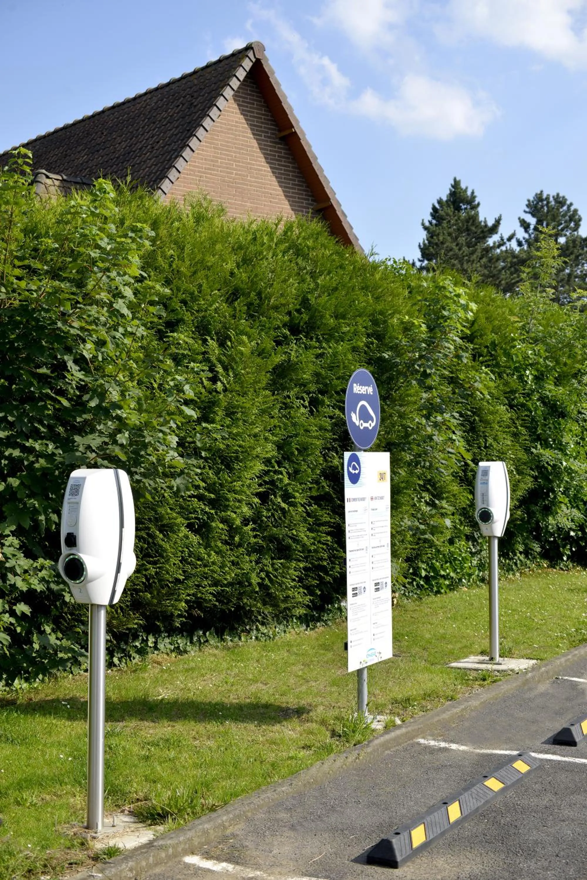 Property building in Premiere Classe Arras - Tilloy Les Mofflaine