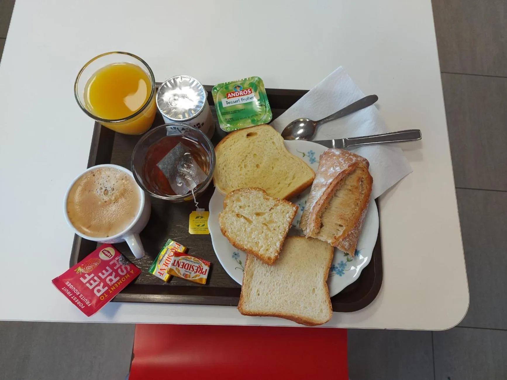 Breakfast in Premiere Classe Arras - Tilloy Les Mofflaine
