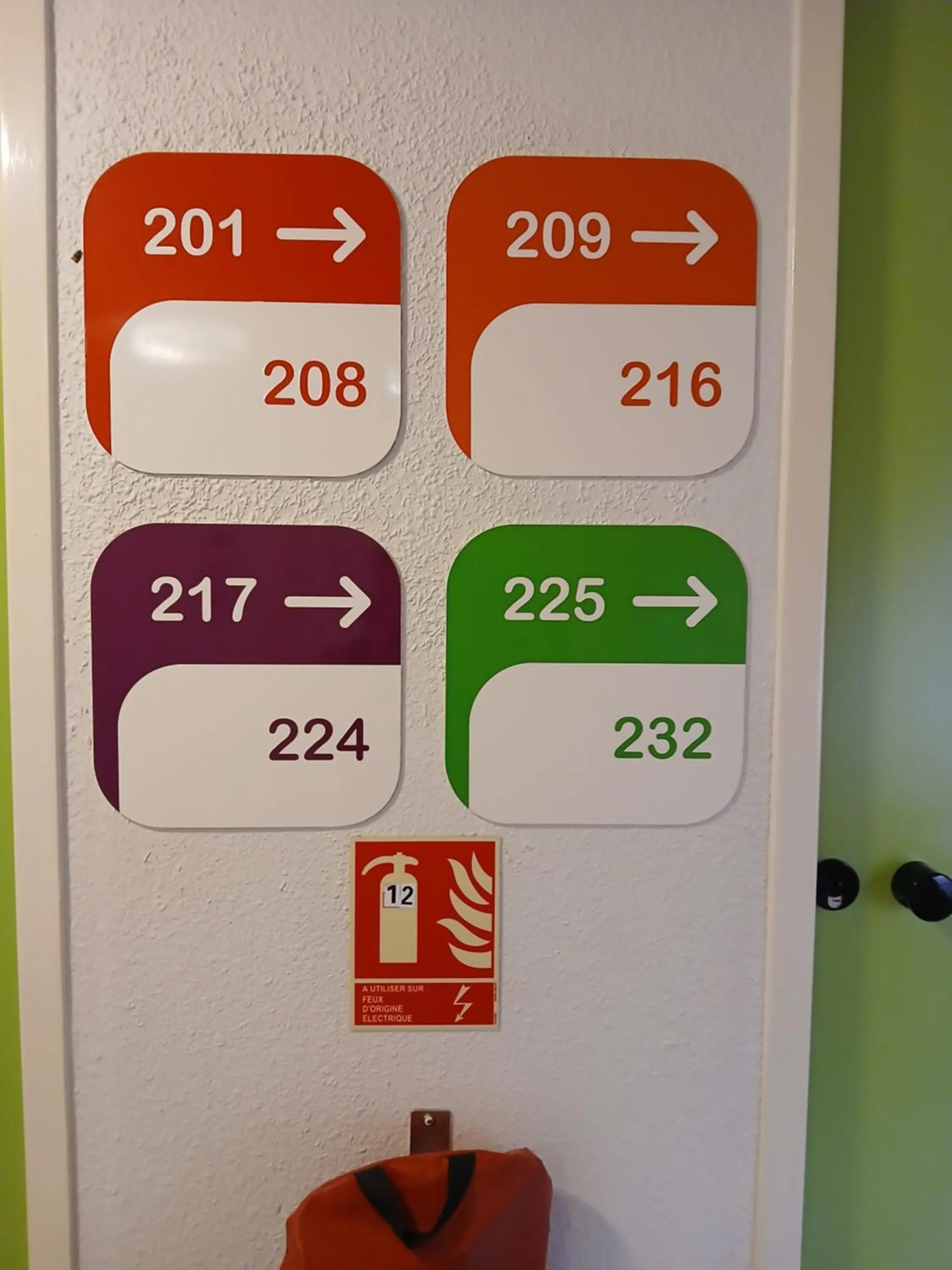 Area and facilities in Unisotel Valenciennes EX-hôtel F1