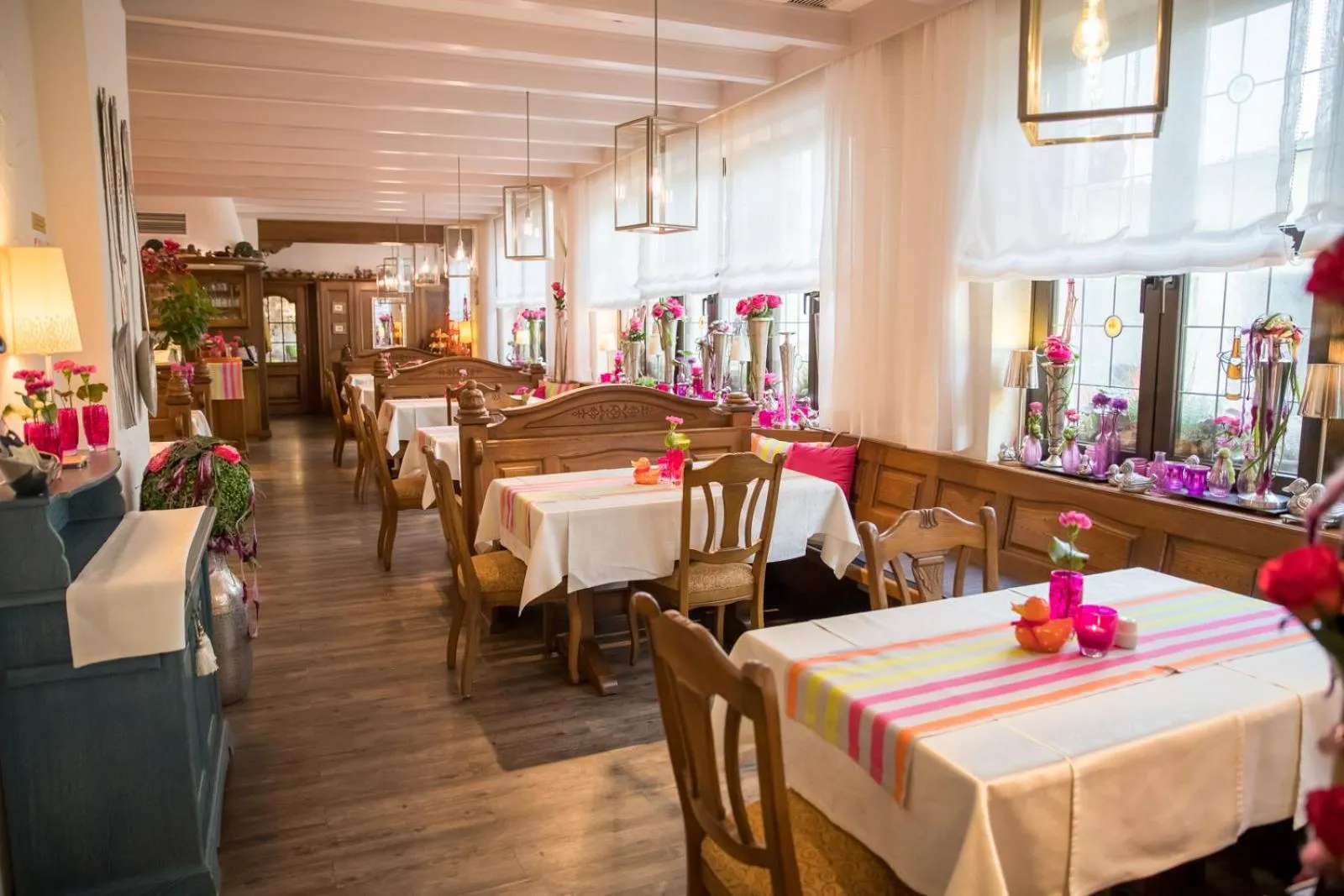 Restaurant/places to eat in Hotel Trapp