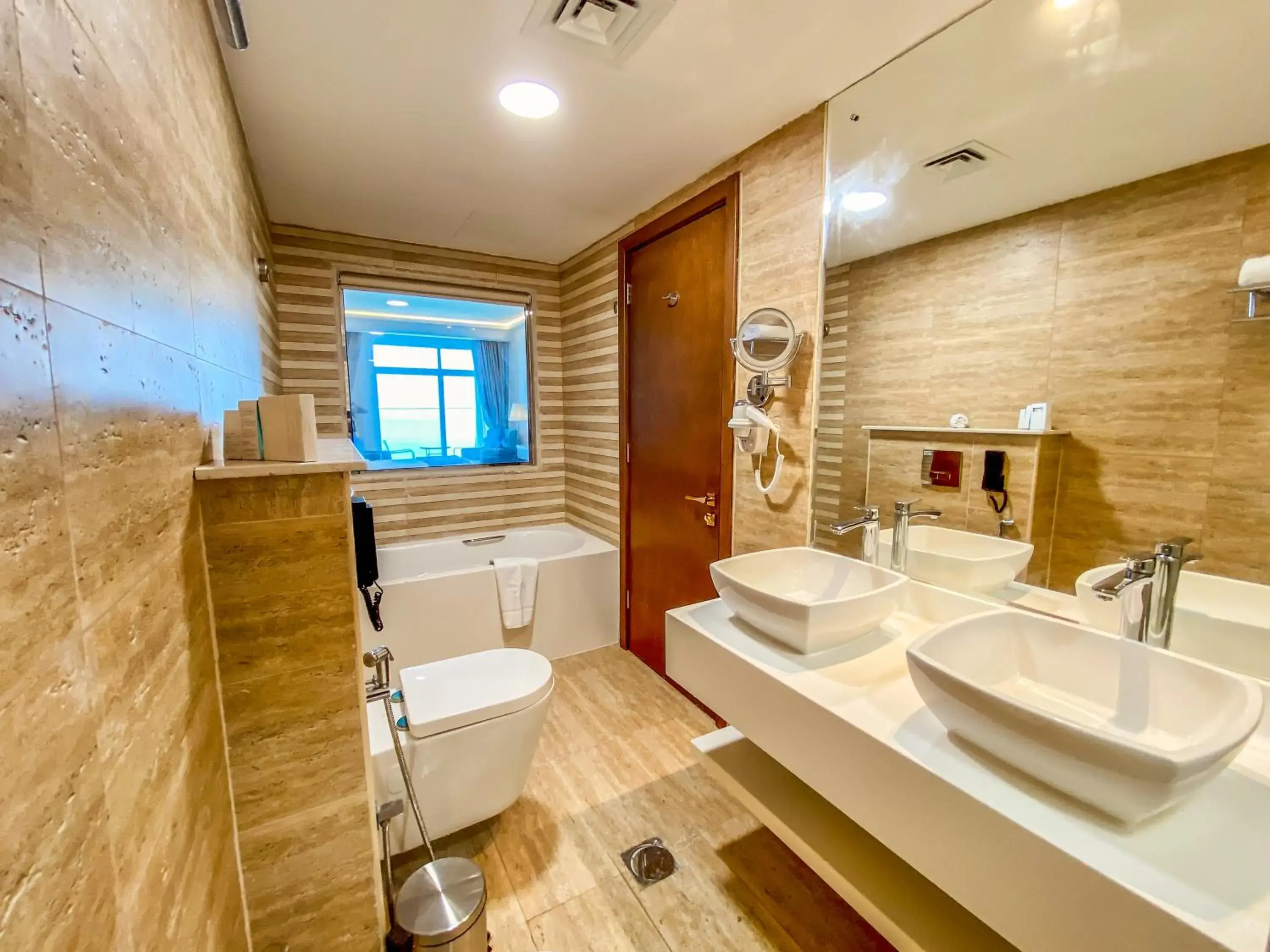 Deluxe Double Room with Balcony and Sea View in Mirage Bab Al Bahr Hotel Deluxe Double Room with Balcony and Sea View in Mirage Bab Al Bahr Hotel