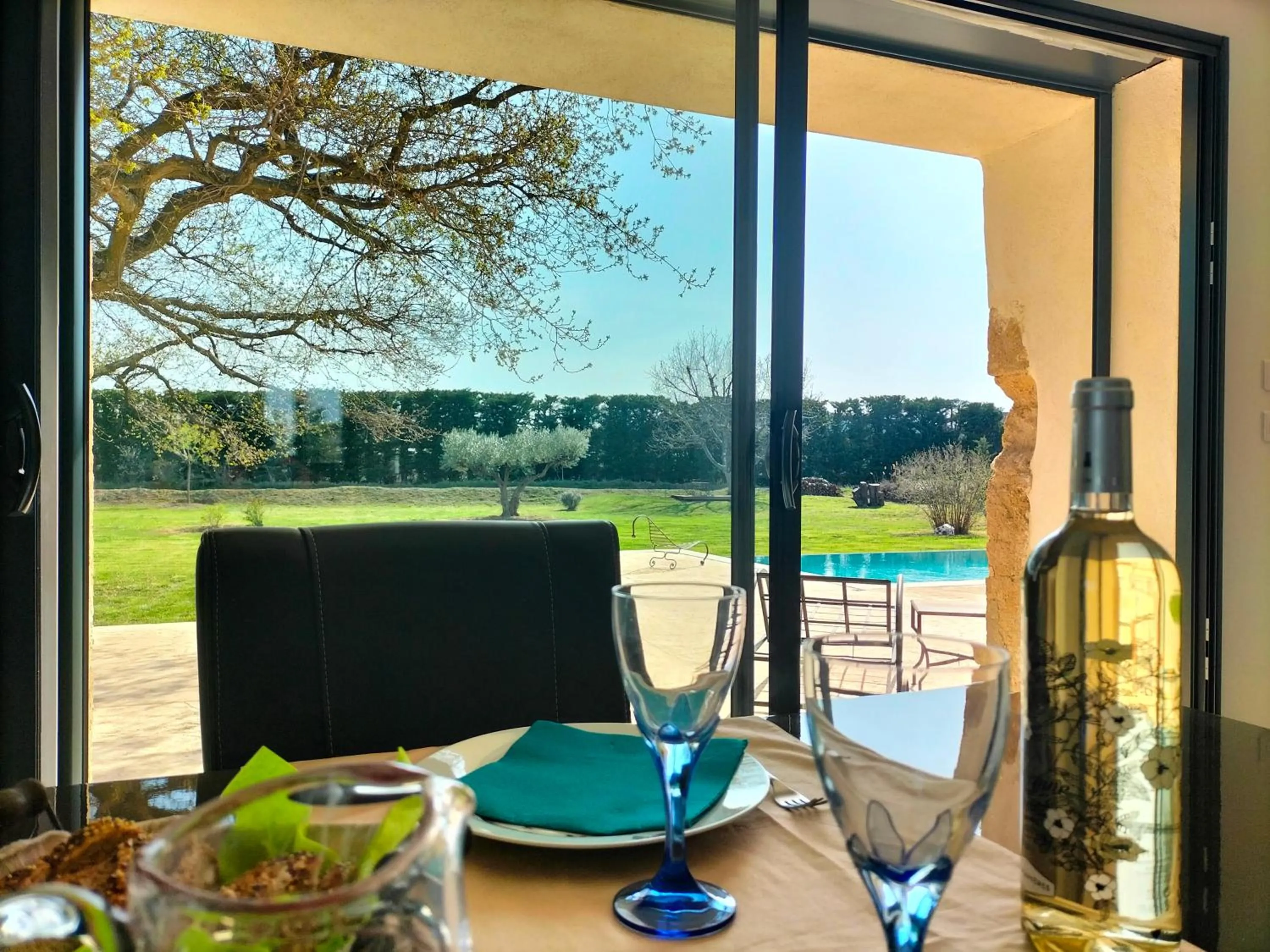 Dining area in Mas Des Fugueyrolles