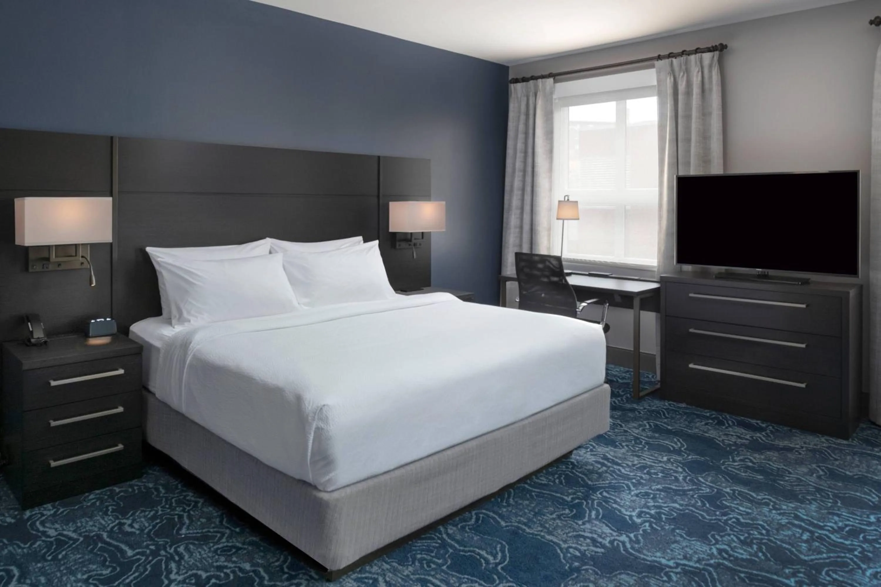 Photo of the whole room, Bed in Residence Inn by Marriott Manchester Downtown