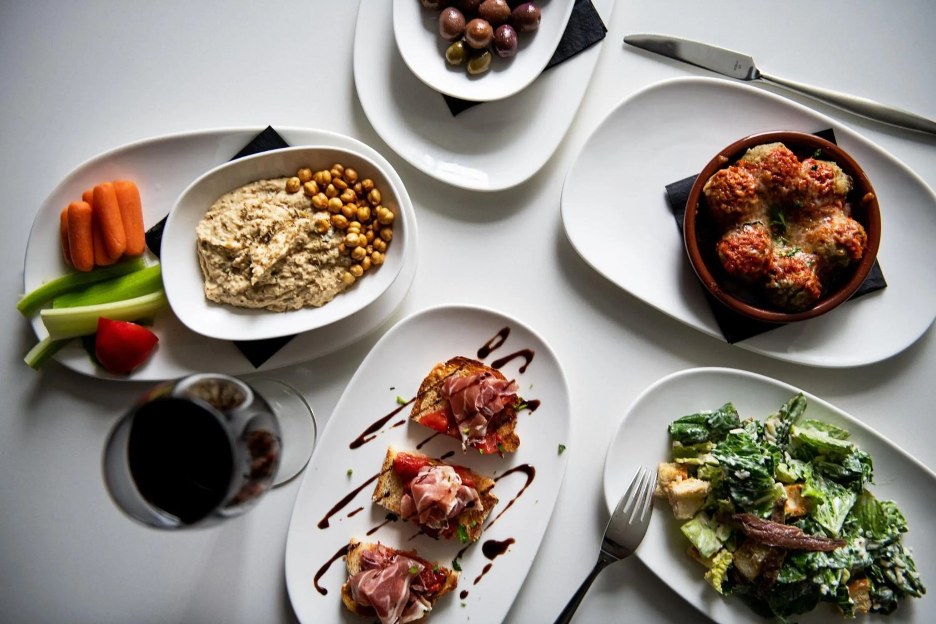 Restaurant/places to eat in AC Hotel by Marriott Pittsburgh Southpointe