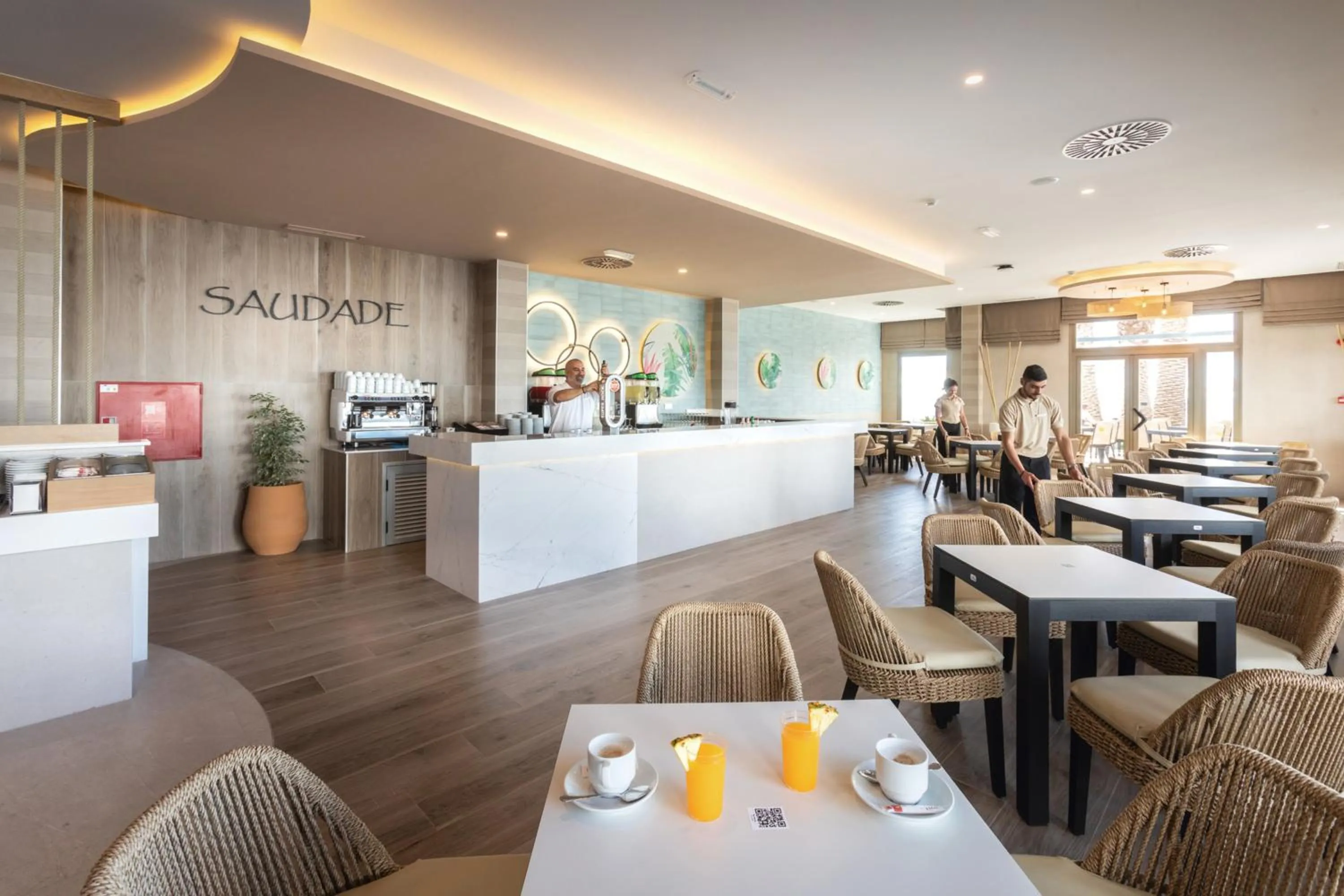 Lounge or bar in Hotel Riu Madeira - All Inclusive
