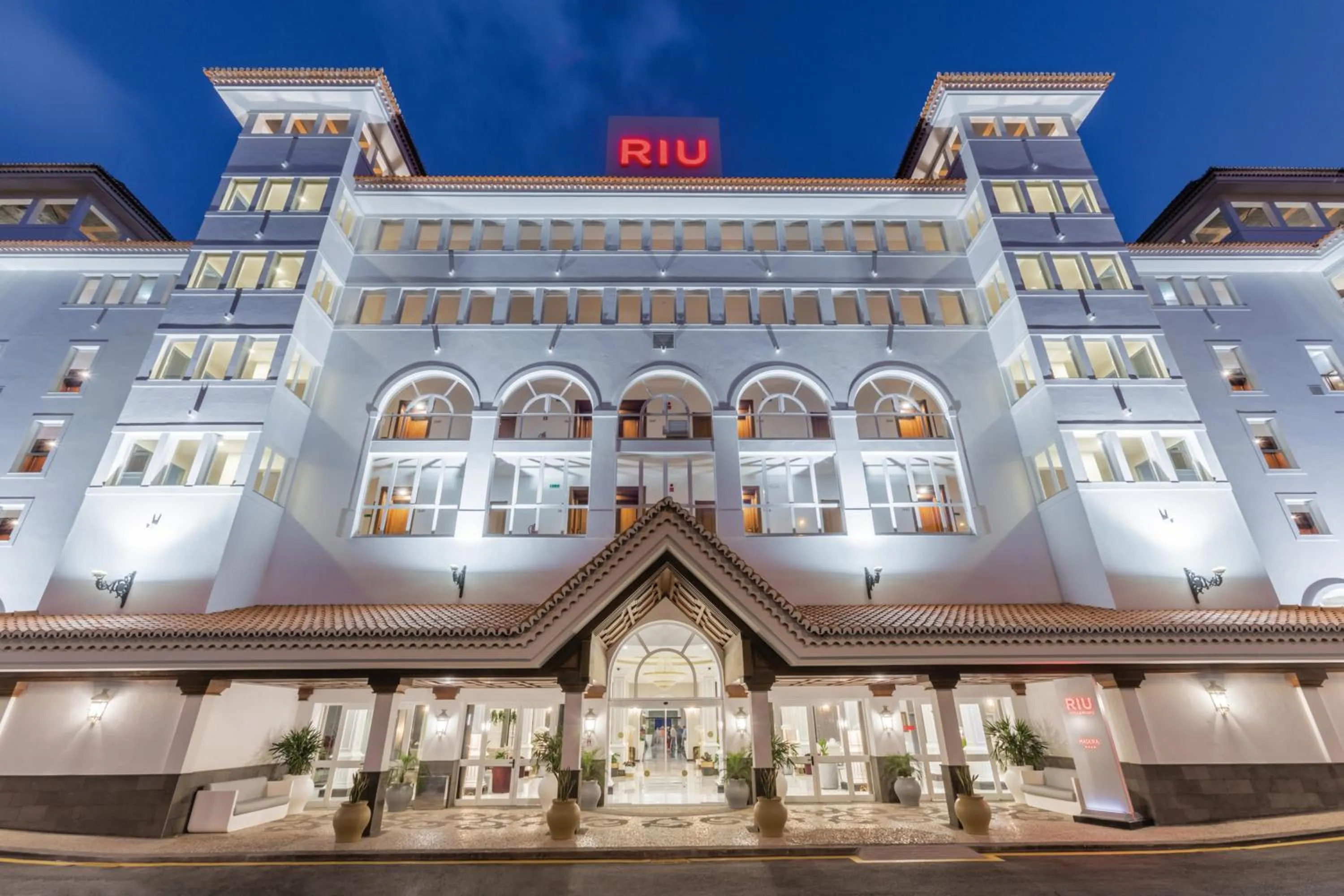 Facade/entrance in Hotel Riu Madeira - All Inclusive