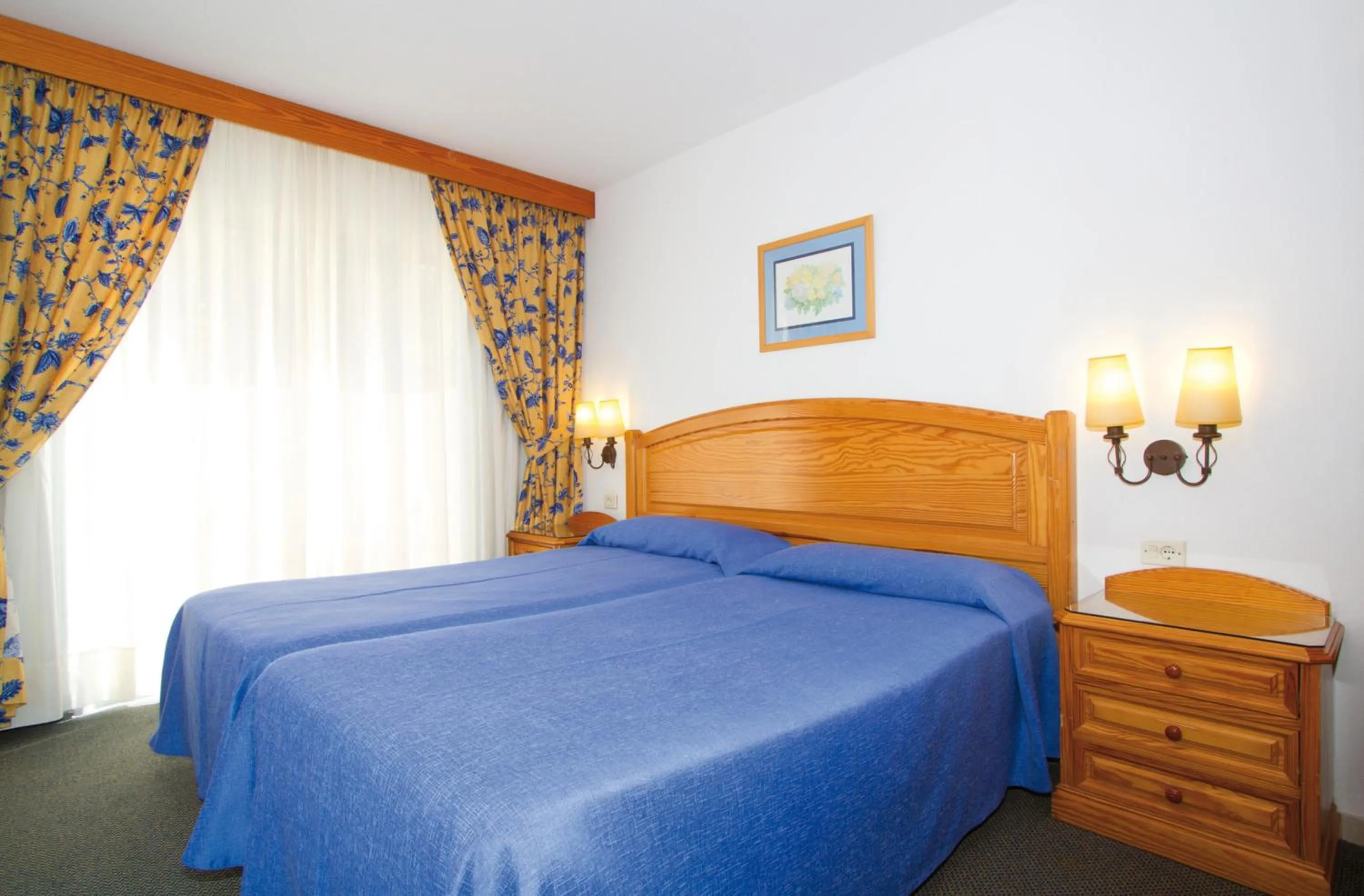 Bed in Hotel Riu Oliva Beach Resort - All Inclusive