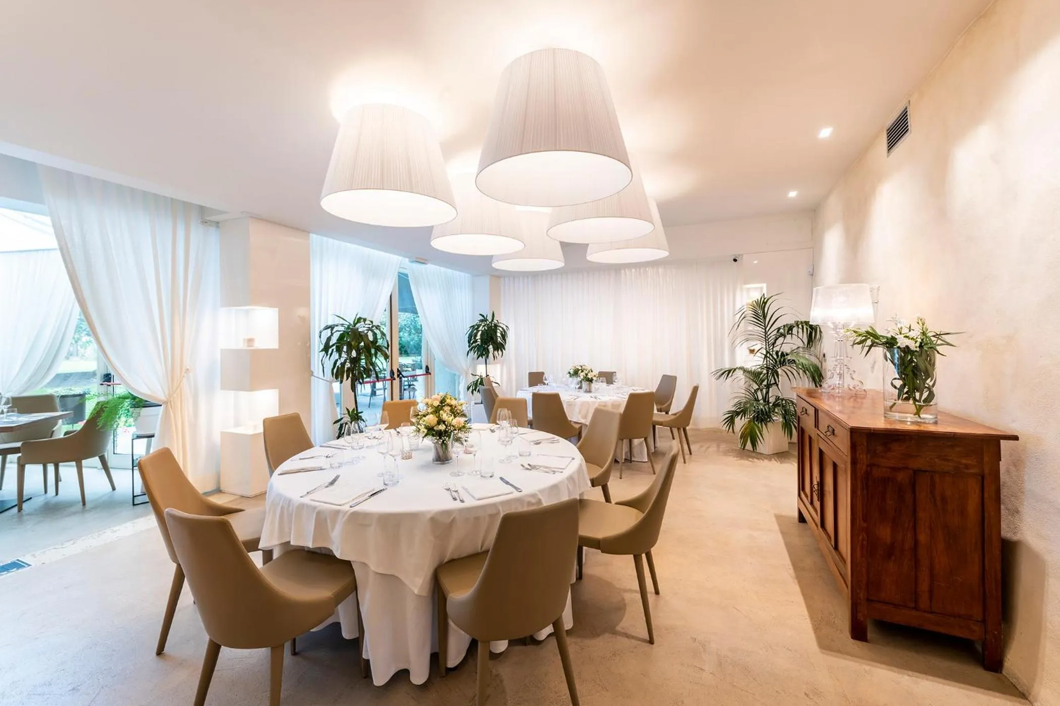 Dining area in Hotel Villa I Pini