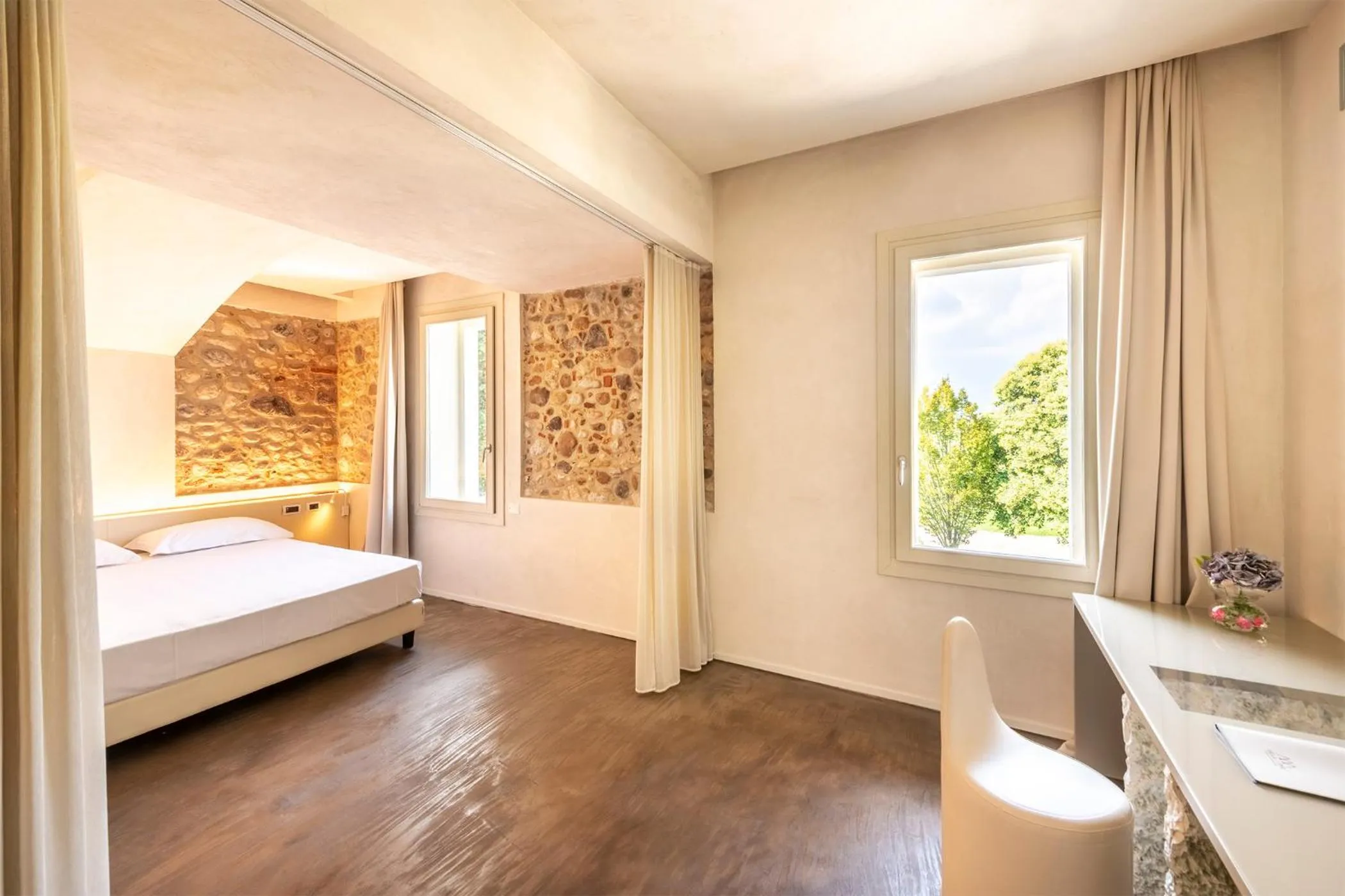 Photo of the whole room, Bed in Hotel Villa I Pini