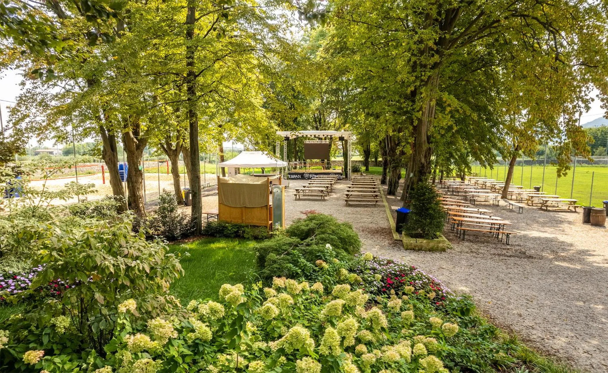 Property building in Hotel Villa I Pini