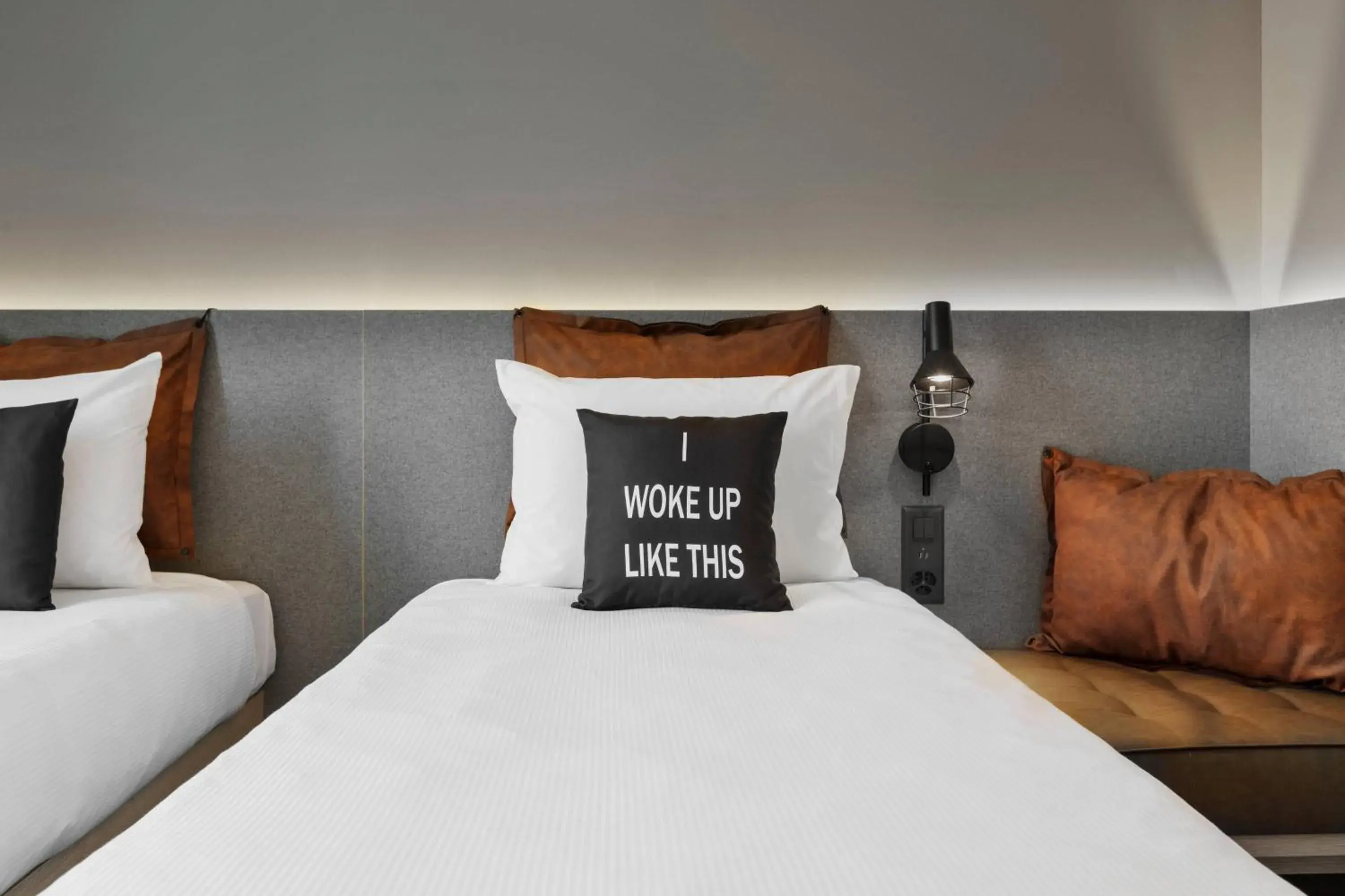 Twin Room in Moxy Bern Expo Twin Room in Moxy Bern Expo