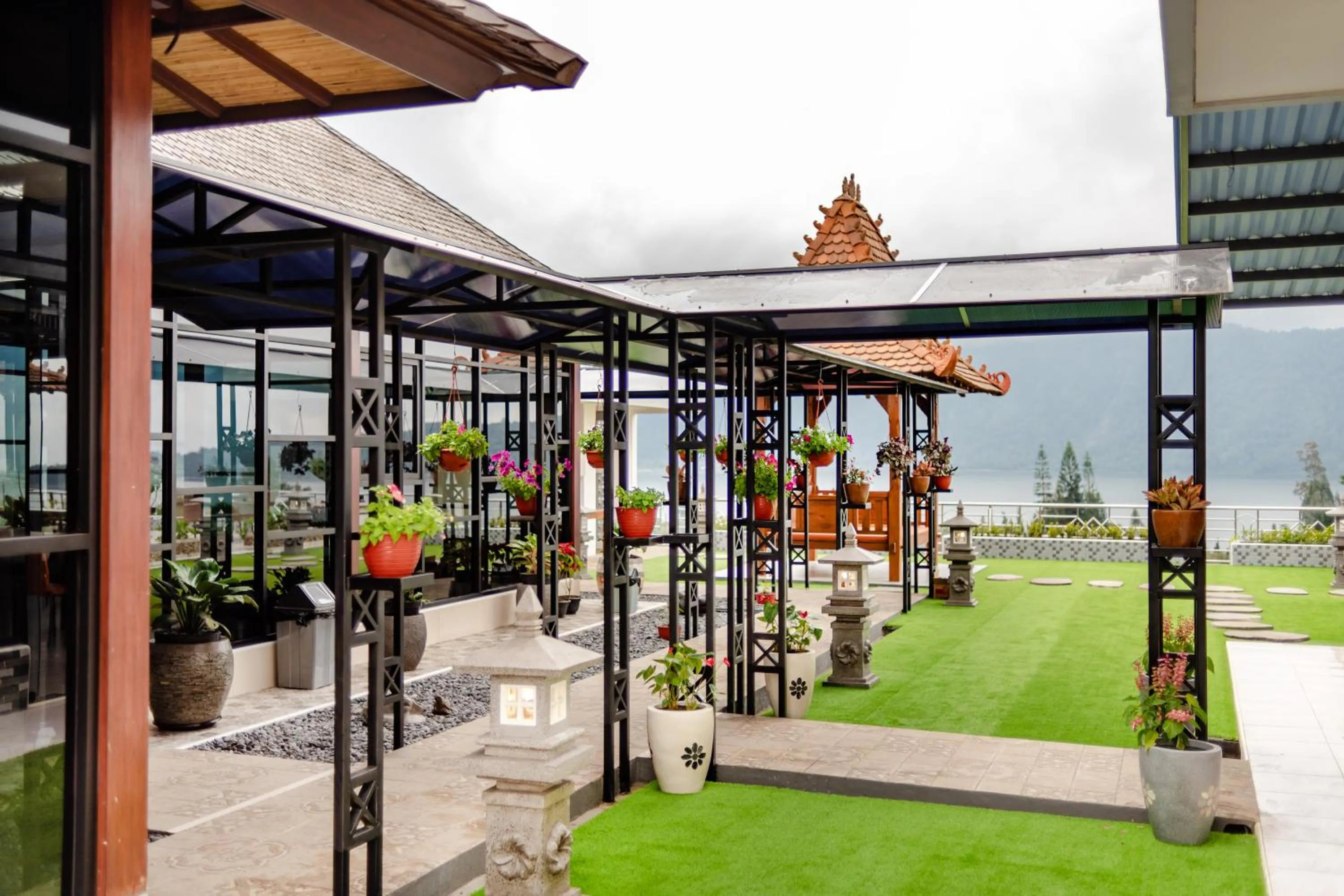 Property building in Dedanau Hotel