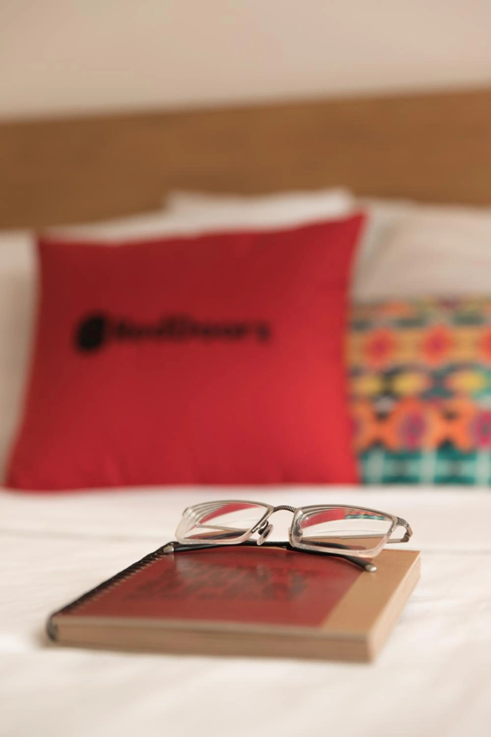 Property logo or sign, Bed in Vienna Hotel