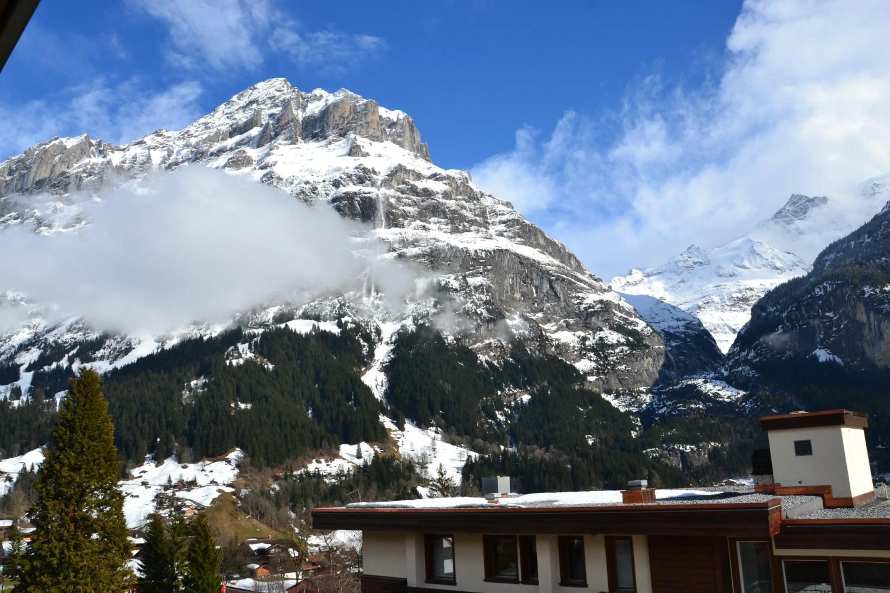 Balcony/Terrace in Hotel Hirschen - Grindelwald