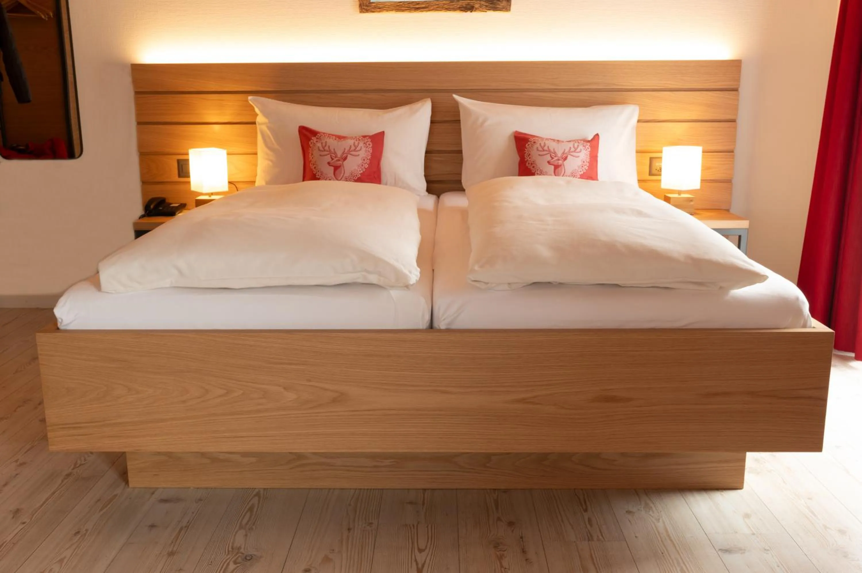Bed in Hotel Hirschen - Grindelwald