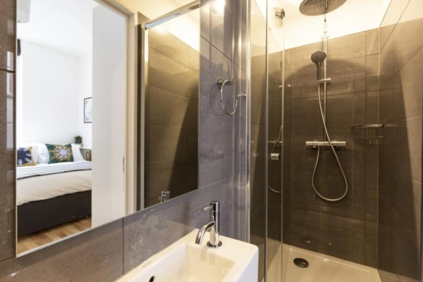 Bathroom in Bloomsbury By Viridian Apartments